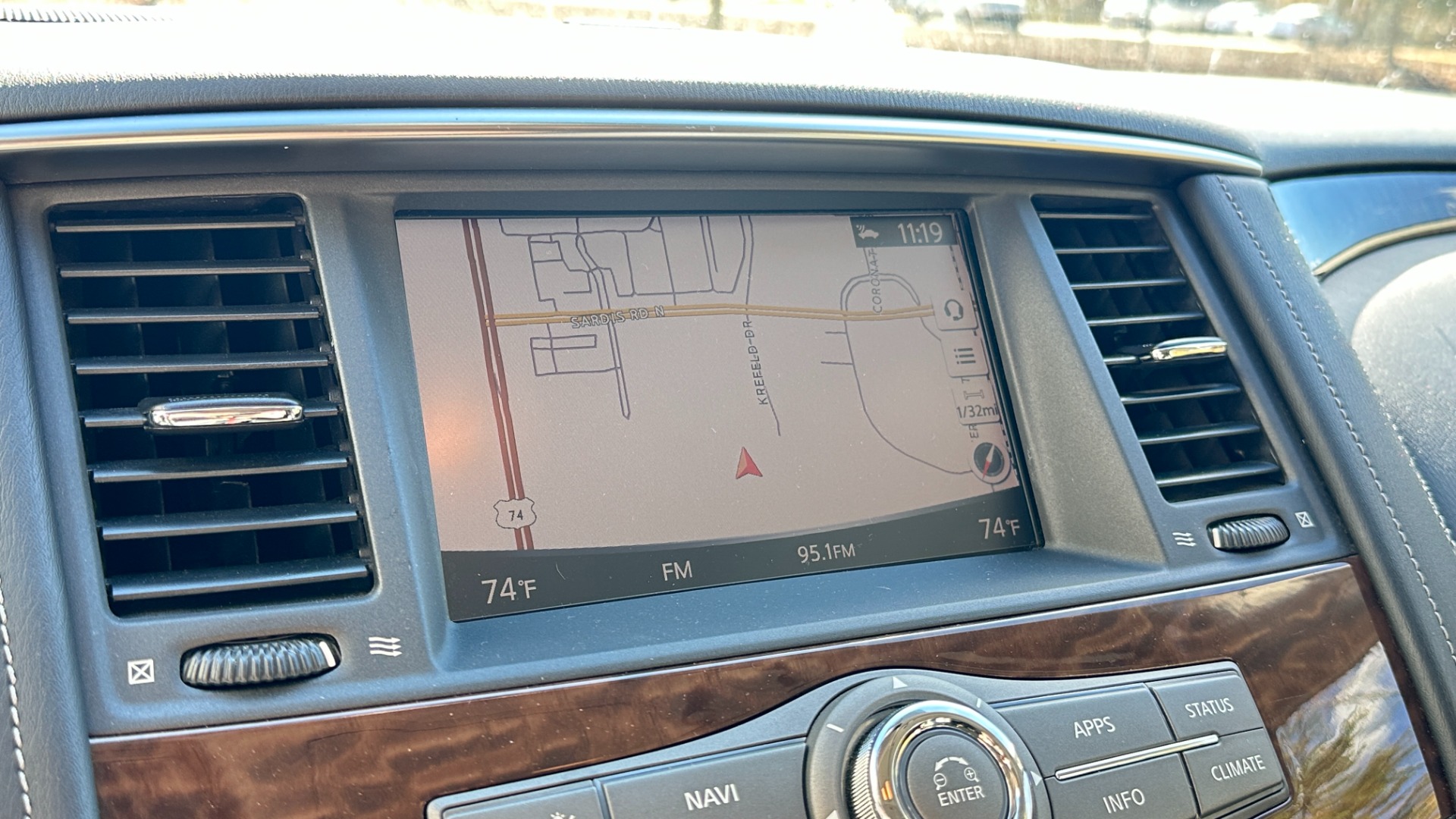 Used 2018 Nissan Armada SL / NAVIGATION / HEATED SEATS / LEATHER / 3RD ROW for sale $19,999 at Formula Imports in Charlotte NC 28227 18