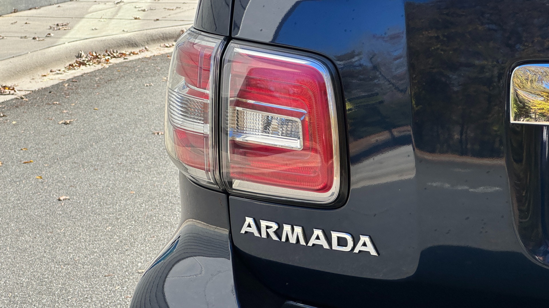 Used 2018 Nissan Armada SL / NAVIGATION / HEATED SEATS / LEATHER / 3RD ROW for sale $19,999 at Formula Imports in Charlotte NC 28227 57