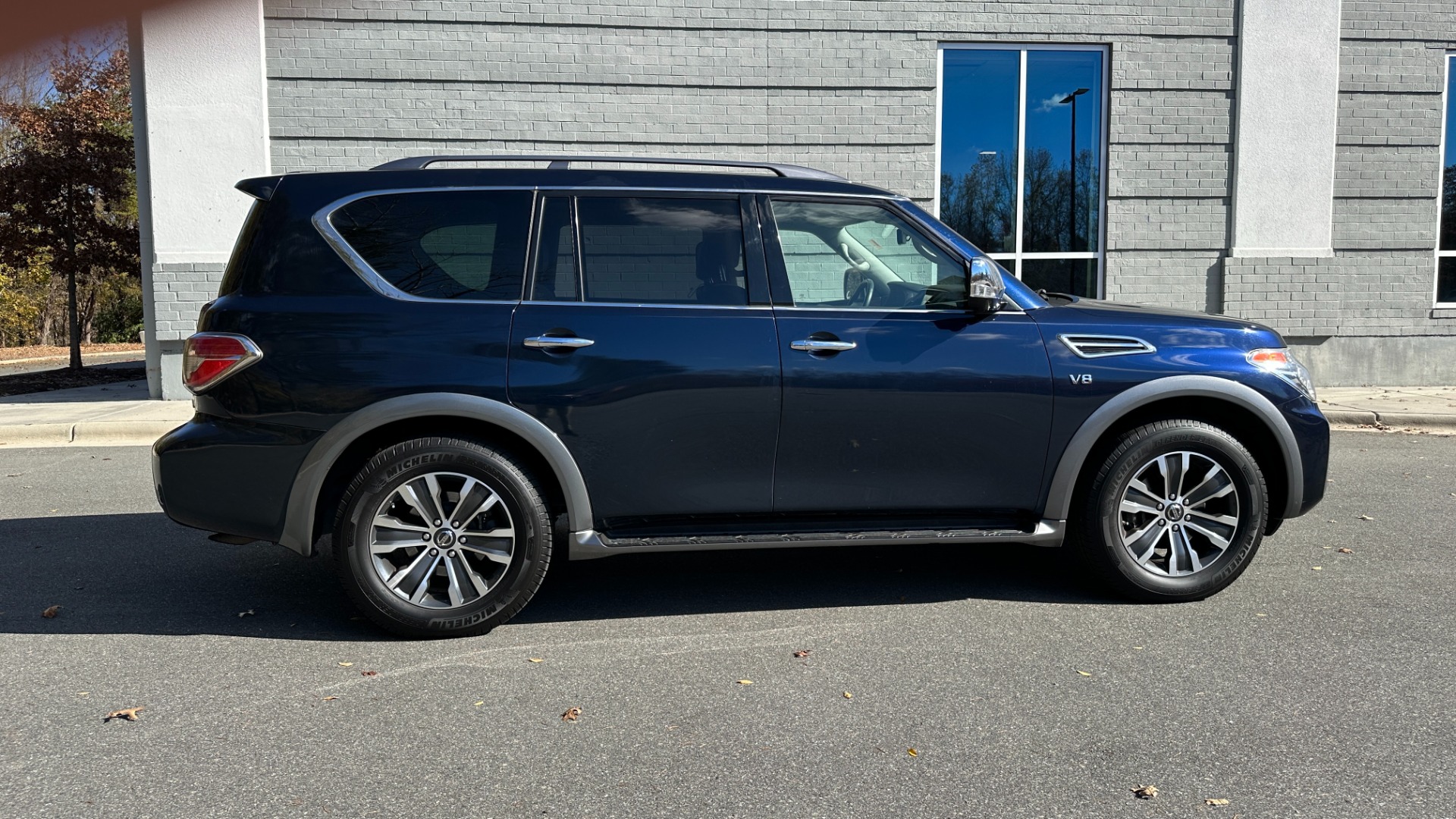 Used 2018 Nissan Armada SL / NAVIGATION / HEATED SEATS / LEATHER / 3RD ROW for sale $19,999 at Formula Imports in Charlotte NC 28227 6