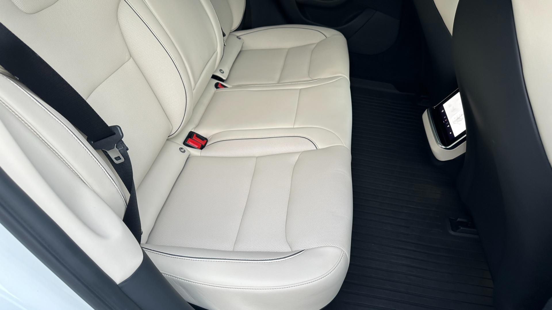 Used 2022 Tesla Model S PLAID / FULL SELF DRIVING / PREMIUM CONNECTIVITY for sale Sold at Formula Imports in Charlotte NC 28227 27