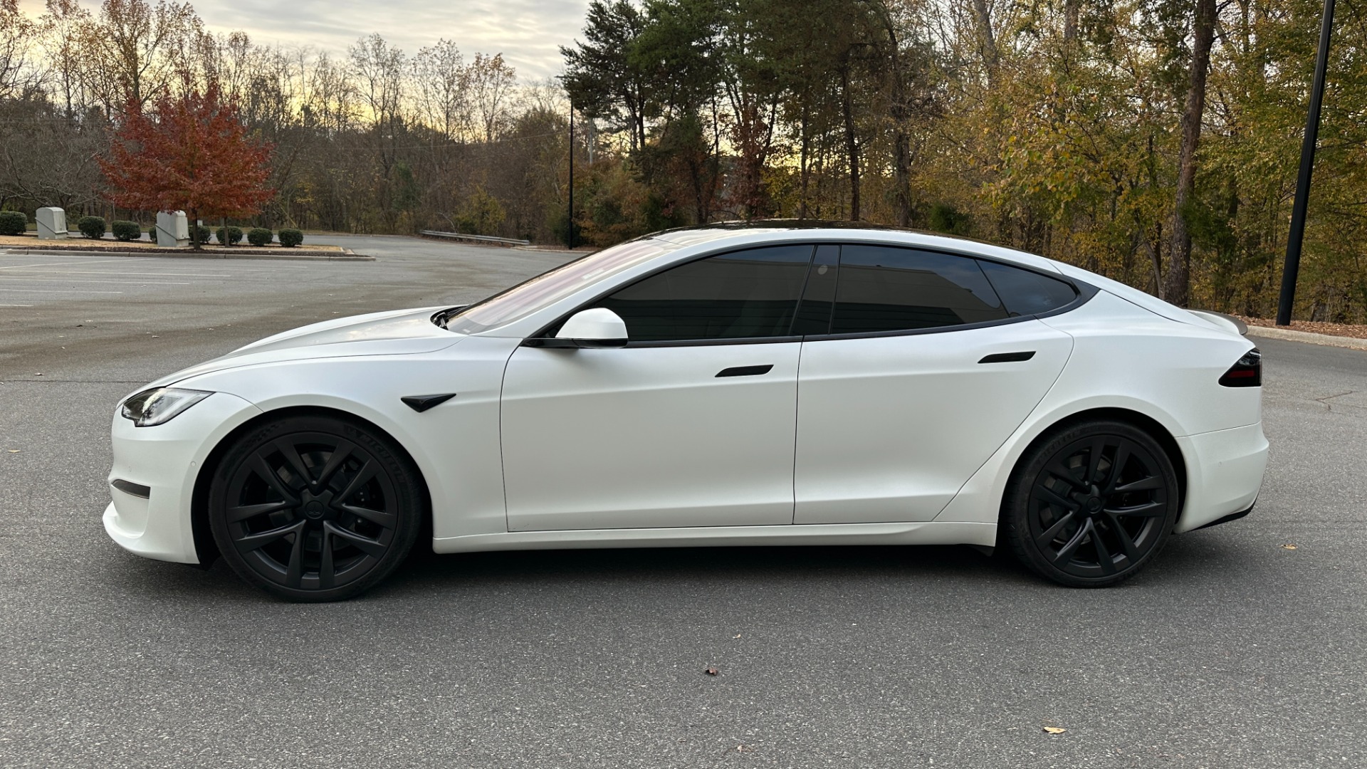 Used 2022 Tesla Model S PLAID / FULL SELF DRIVING / PREMIUM CONNECTIVITY for sale Sold at Formula Imports in Charlotte NC 28227 3