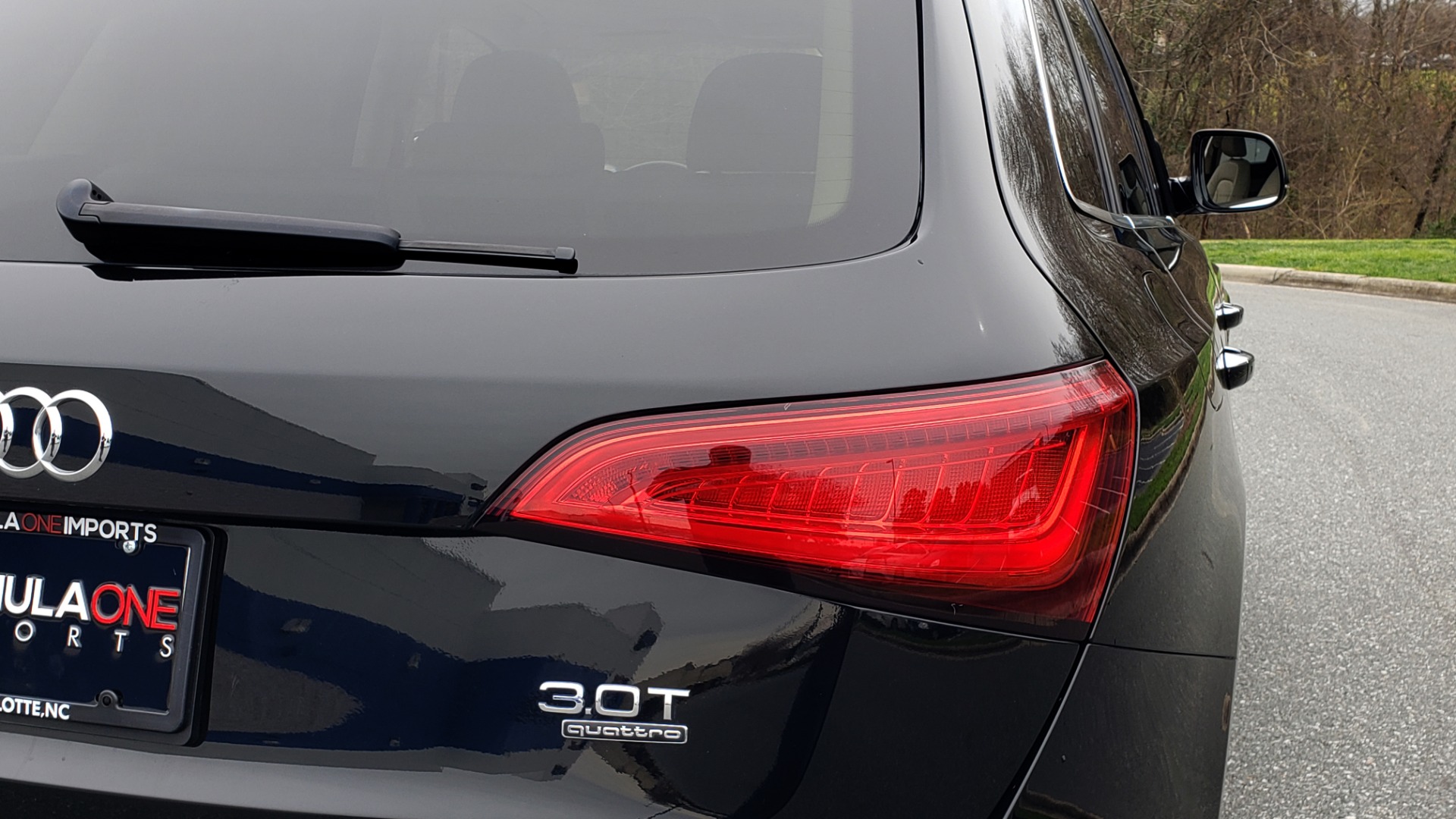 Used 2016 Audi Q5 PREMIUM PLUS / AWD / PANO-ROOF / HEATED SEATS for sale Sold at Formula Imports in Charlotte NC 28227 30