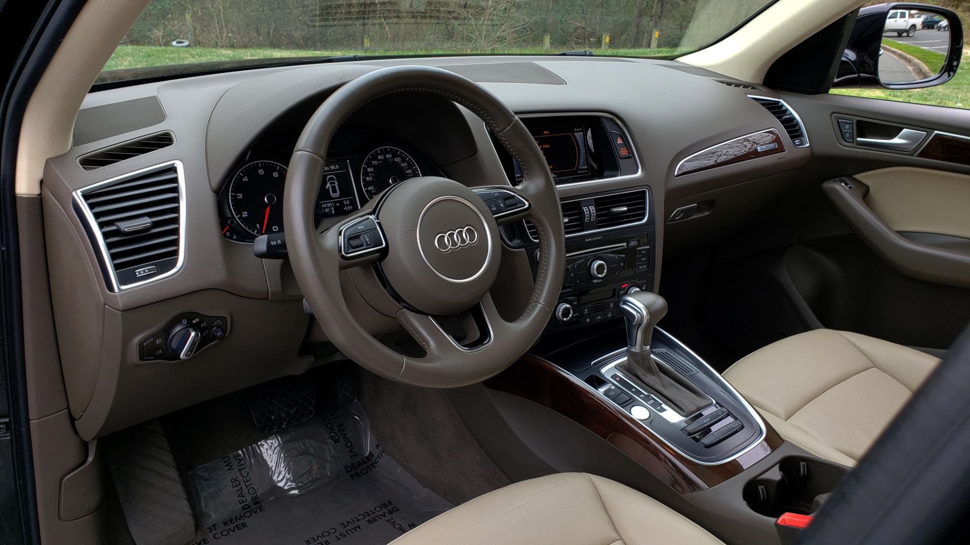 Used 2016 Audi Q5 PREMIUM PLUS / AWD / PANO-ROOF / HEATED SEATS for sale Sold at Formula Imports in Charlotte NC 28227 38
