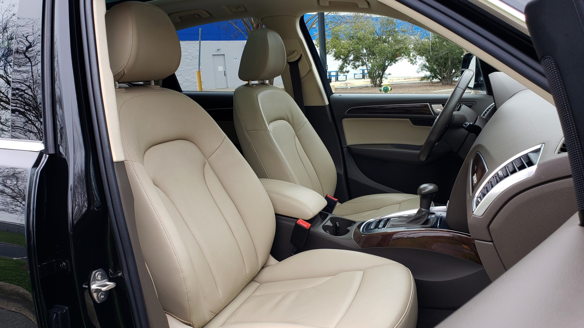 Used 2016 Audi Q5 PREMIUM PLUS / AWD / PANO-ROOF / HEATED SEATS for sale Sold at Formula Imports in Charlotte NC 28227 62