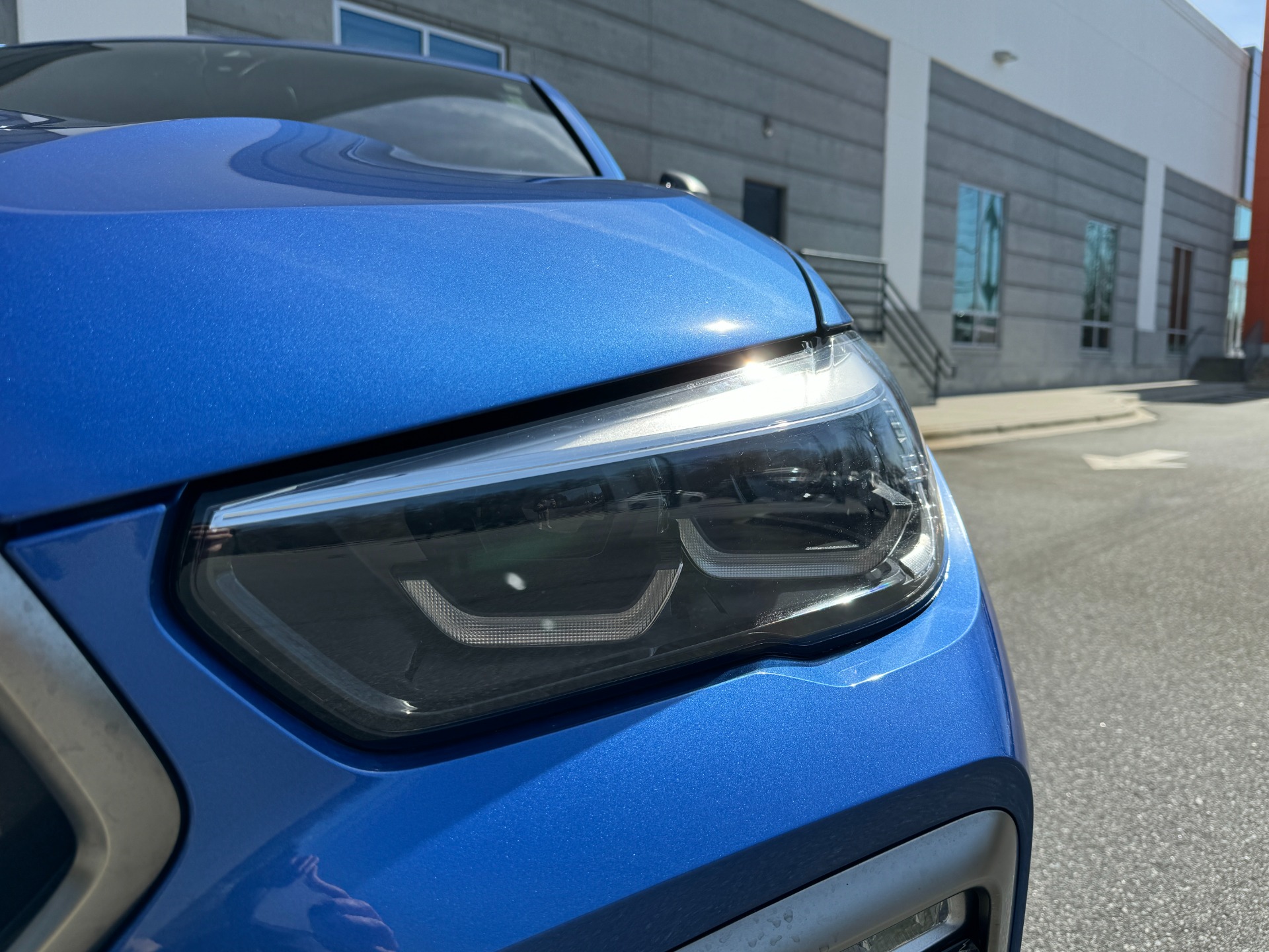 Used 2020 BMW X6 M50i for sale Sold at Formula Imports in Charlotte NC 28227 17