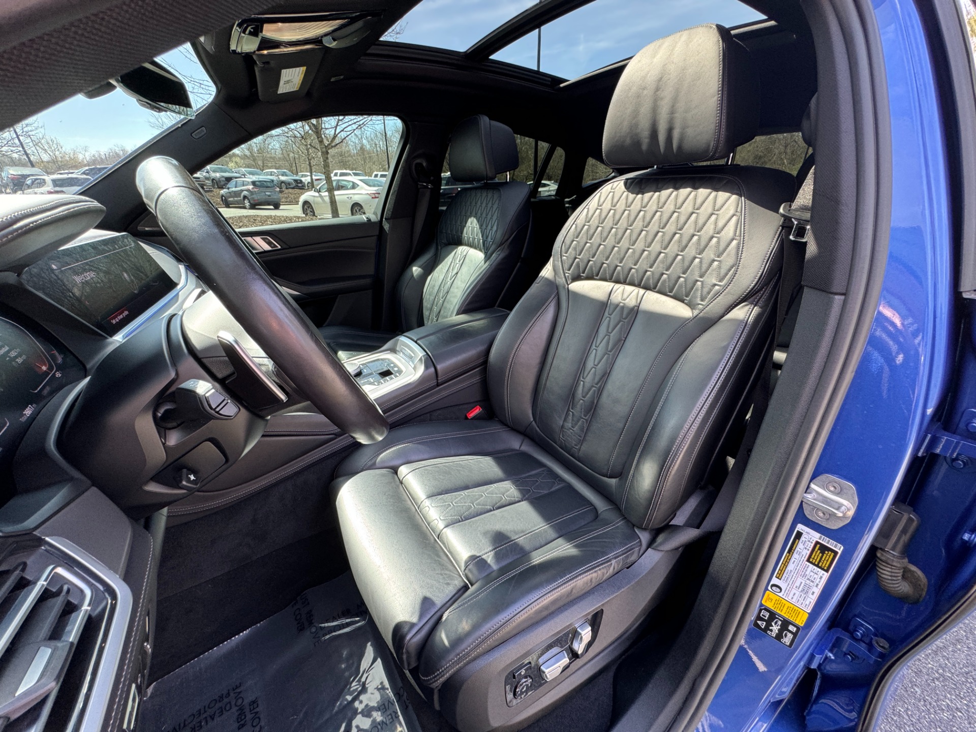 Used 2020 BMW X6 M50i for sale Sold at Formula Imports in Charlotte NC 28227 25
