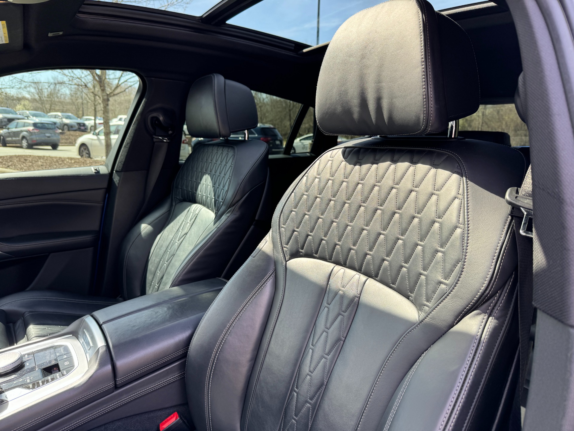 Used 2020 BMW X6 M50i for sale Sold at Formula Imports in Charlotte NC 28227 26
