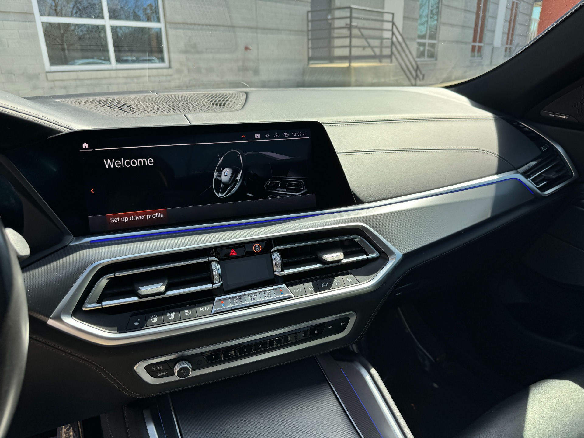Used 2020 BMW X6 M50i for sale Sold at Formula Imports in Charlotte NC 28227 32