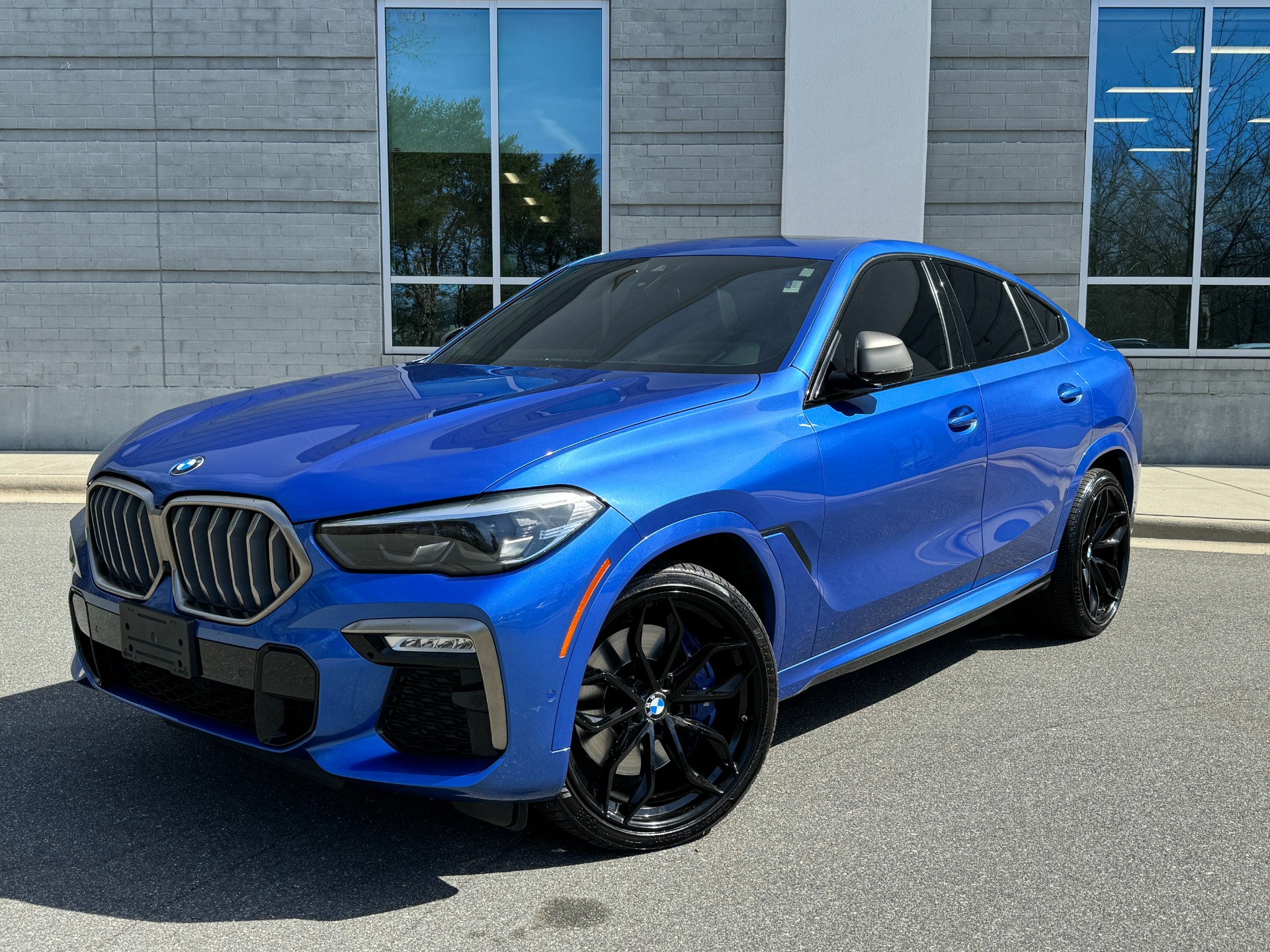 Used 2020 BMW X6 M50i for sale Sold at Formula Imports in Charlotte NC 28227 1