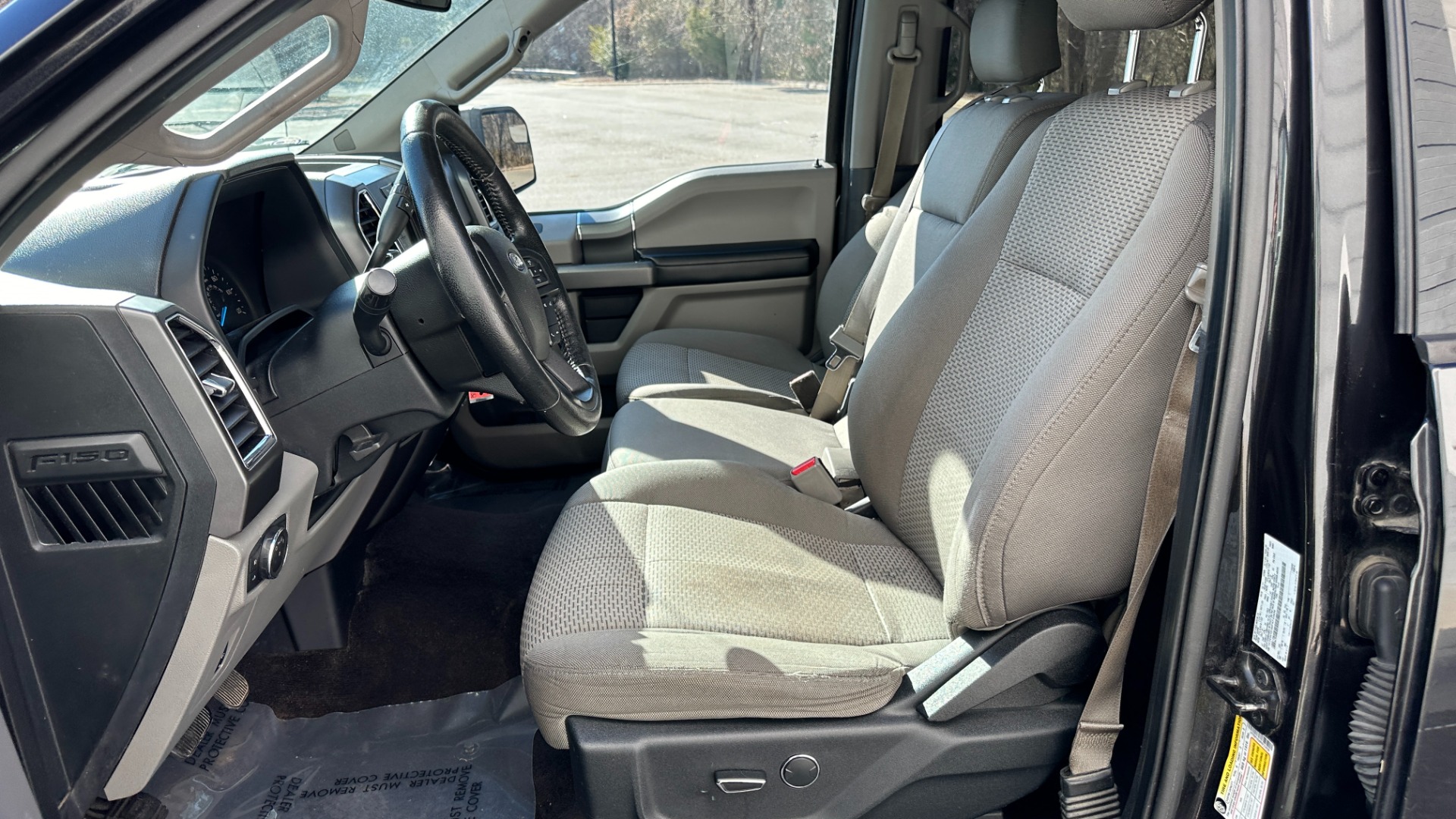 Used 2015 Ford F-150 XLT ECO BOOST // APPEARANCE PKG // TOW PKG for sale Sold at Formula Imports in Charlotte NC 28227 12