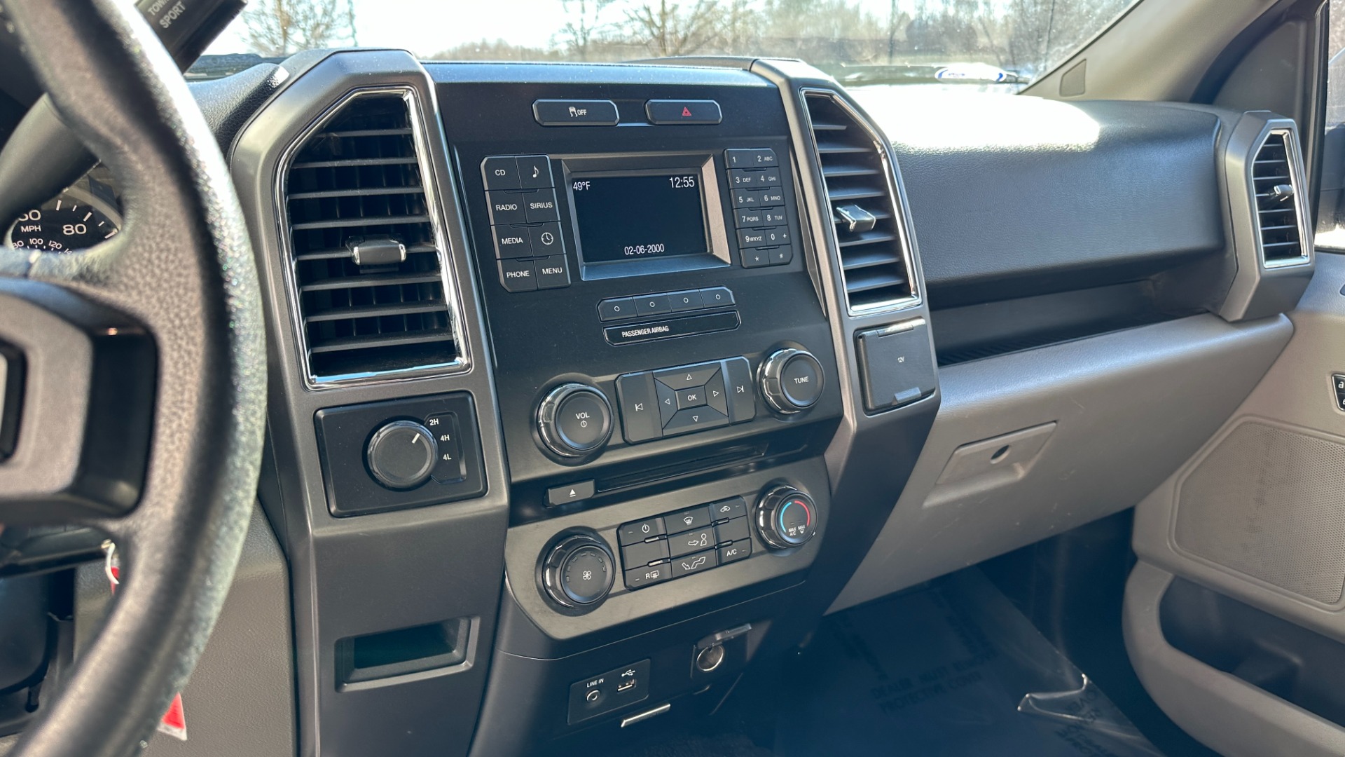 Used 2015 Ford F-150 XLT ECO BOOST // APPEARANCE PKG // TOW PKG for sale Sold at Formula Imports in Charlotte NC 28227 16