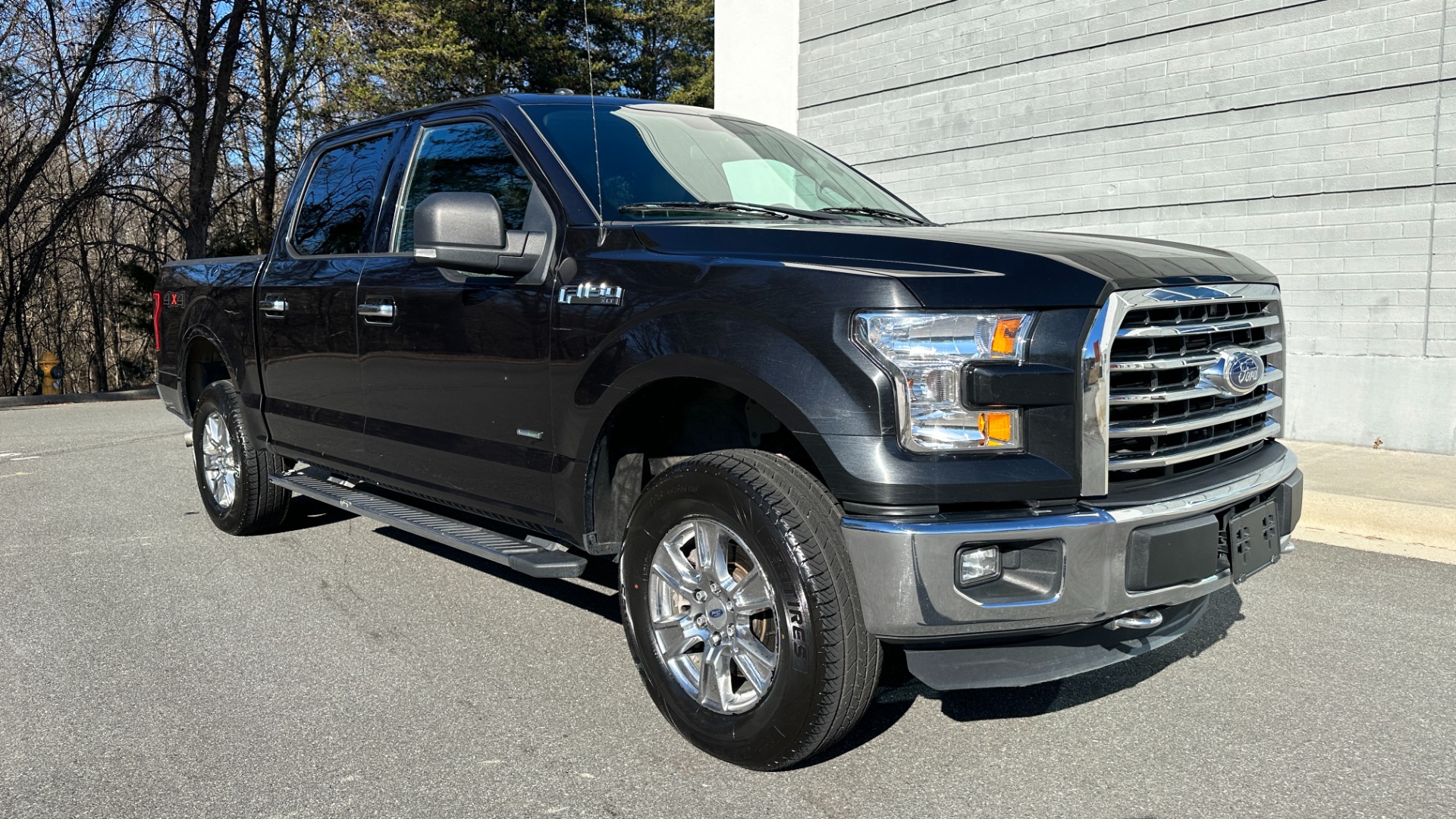 Used 2015 Ford F-150 XLT ECO BOOST // APPEARANCE PKG // TOW PKG for sale Sold at Formula Imports in Charlotte NC 28227 2