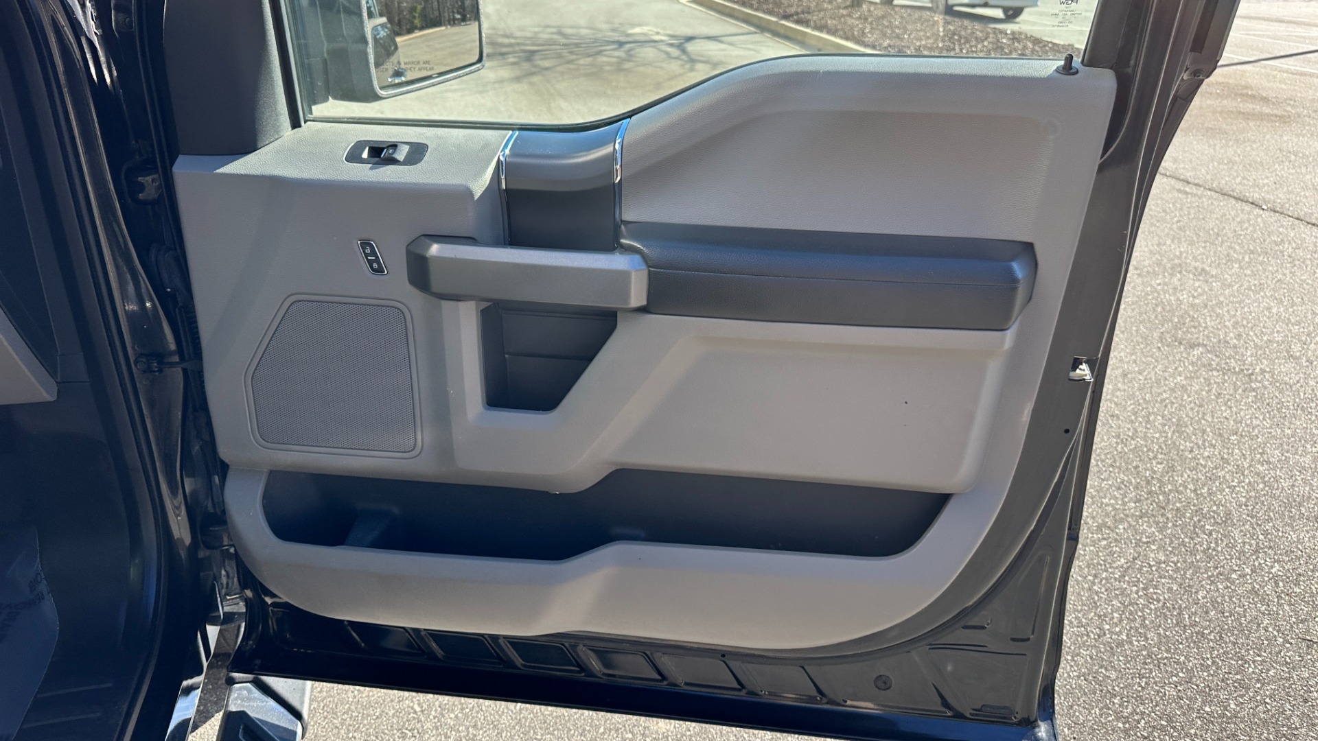 Used 2015 Ford F-150 XLT ECO BOOST // APPEARANCE PKG // TOW PKG for sale Sold at Formula Imports in Charlotte NC 28227 28