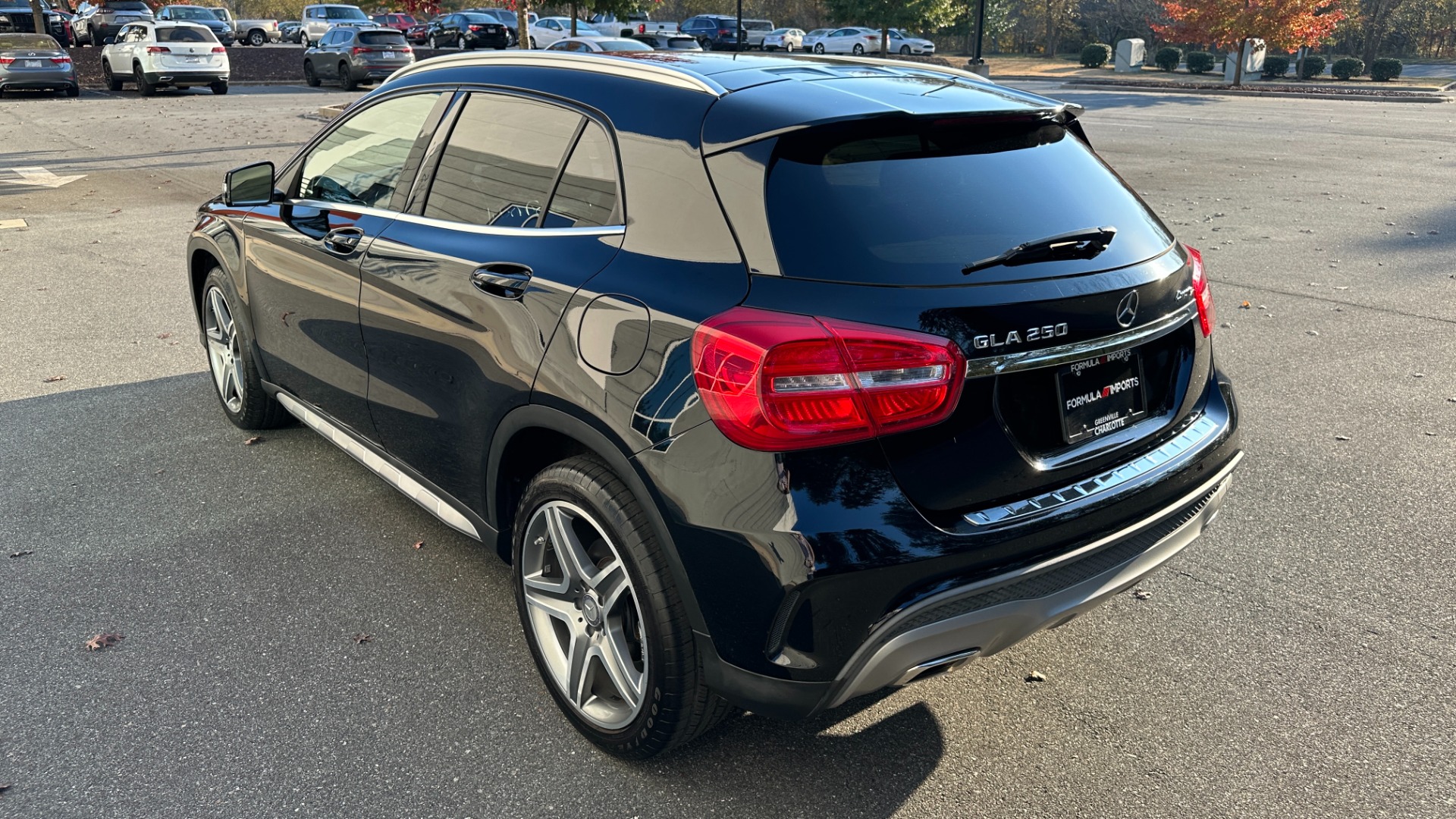 Used 2015 Mercedes-Benz GLA-Class GLA 250 / PREMIUM PACKAGE / SPORT PACKAGE / PANORAMIC ROOF for sale $15,995 at Formula Imports in Charlotte NC 28227 4