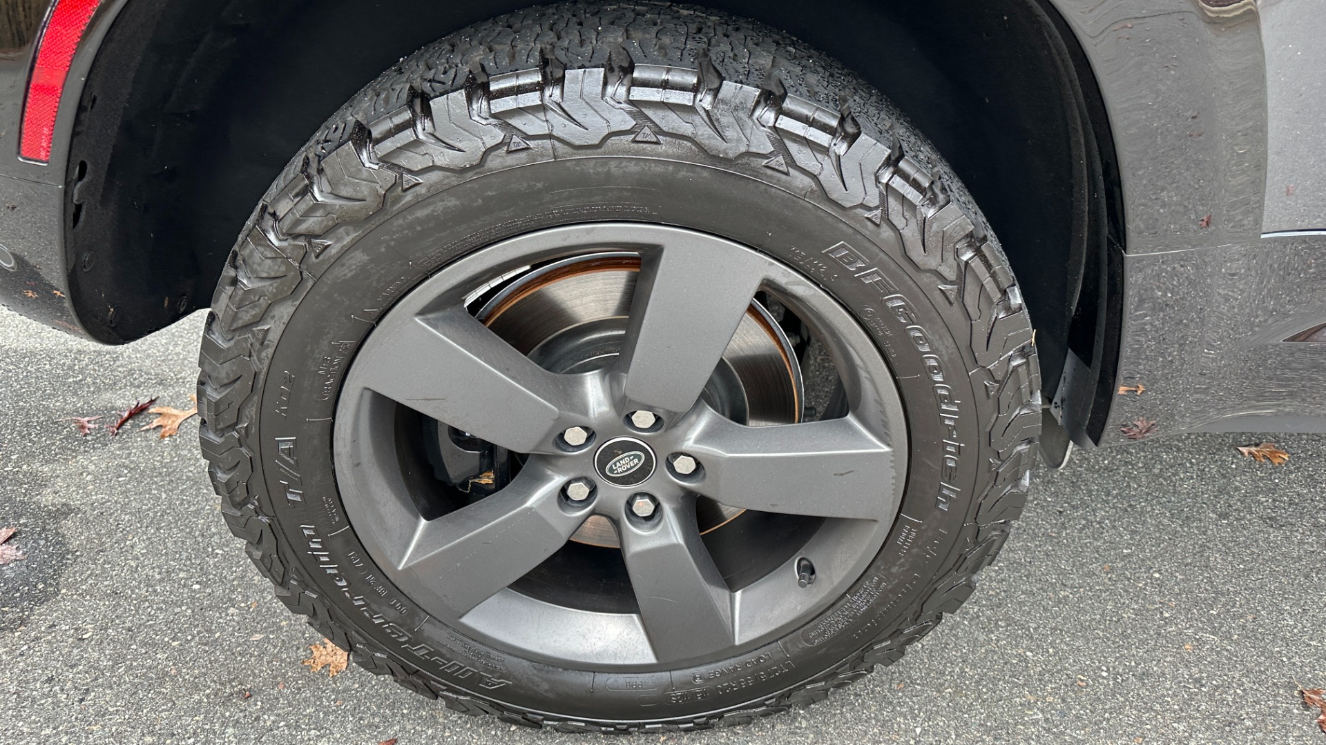 Used 2023 Land Rover Defender V8 20' WHEELS// BLK EXT PACK// LED LIGHT BAR for sale $105,999 at Formula Imports in Charlotte NC 28227 53