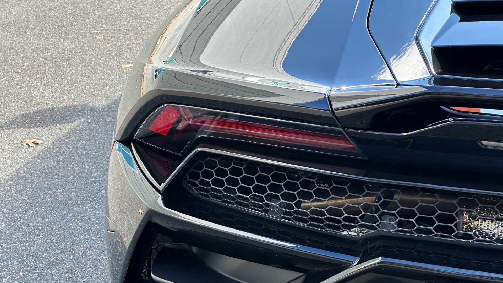 Used 2020 Lamborghini Huracan EVO SPYDER / FRONT LIFT / FULL PAINT PROTECTION FILM / CARBON CERAMICS for sale $280,000 at Formula Imports in Charlotte NC 28227 50