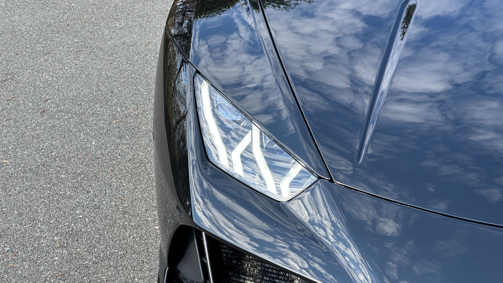 Used 2020 Lamborghini Huracan EVO SPYDER / FRONT LIFT / FULL PAINT PROTECTION FILM / CARBON CERAMICS for sale $280,000 at Formula Imports in Charlotte NC 28227 52