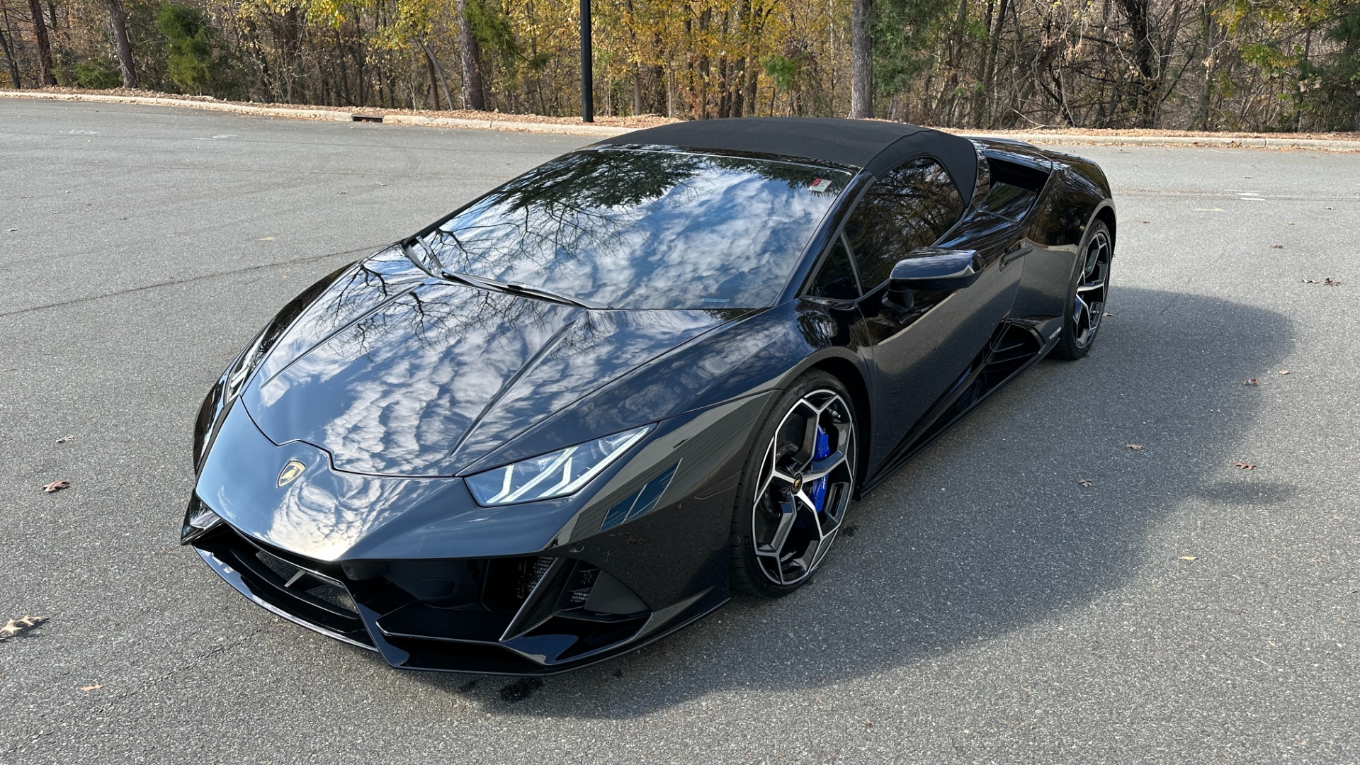 Used 2020 Lamborghini Huracan EVO SPYDER / FRONT LIFT / FULL PAINT PROTECTION FILM / CARBON CERAMICS for sale $280,000 at Formula Imports in Charlotte NC 28227 7