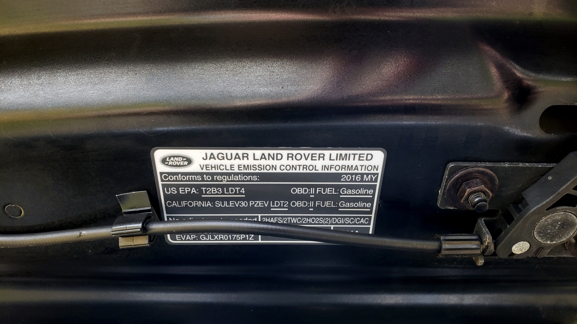 Used 2016 Land Rover RANGE ROVER SPORT V6 HSE 4WD / NAV / SUNROOF / HTD STS / REARVIEW for sale Sold at Formula Imports in Charlotte NC 28227 24