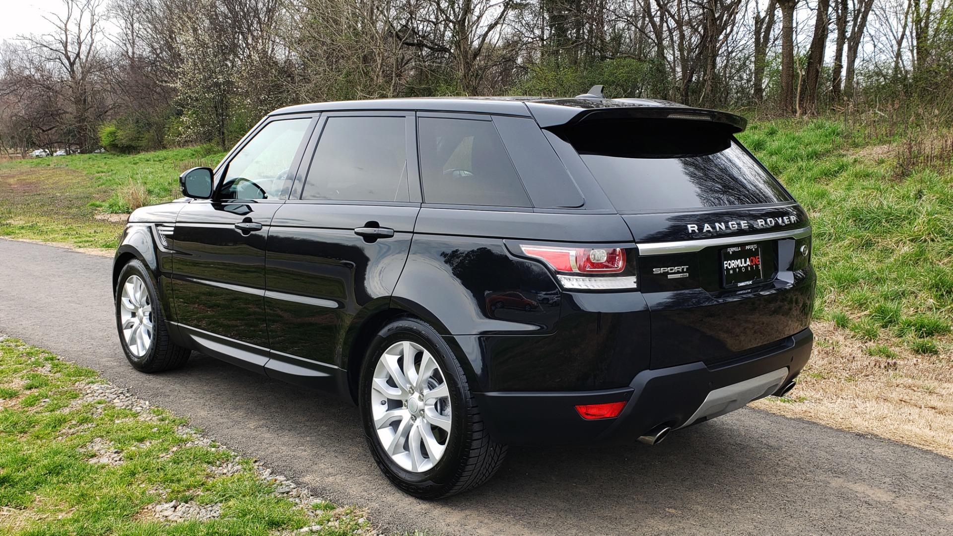 Used 2016 Land Rover RANGE ROVER SPORT V6 HSE 4WD / NAV / SUNROOF / HTD STS / REARVIEW for sale Sold at Formula Imports in Charlotte NC 28227 3