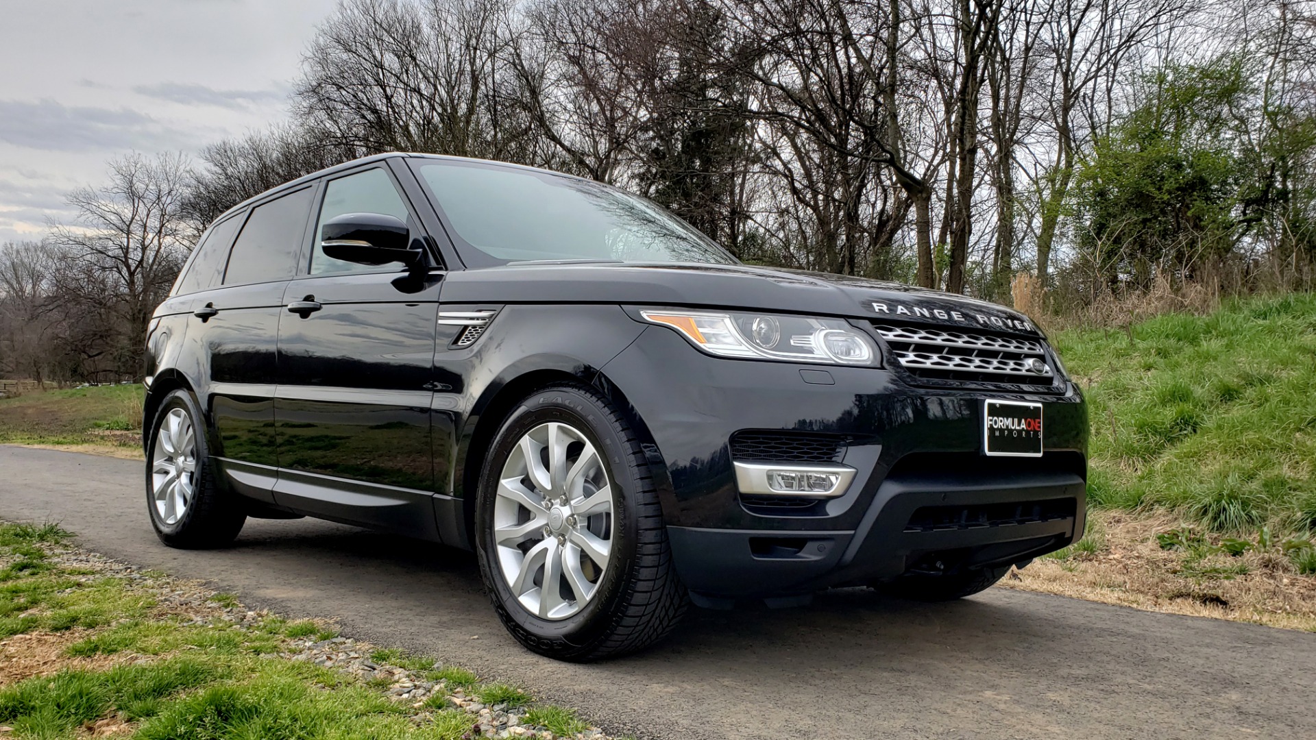 Used 2016 Land Rover RANGE ROVER SPORT V6 HSE 4WD / NAV / SUNROOF / HTD STS / REARVIEW for sale Sold at Formula Imports in Charlotte NC 28227 4