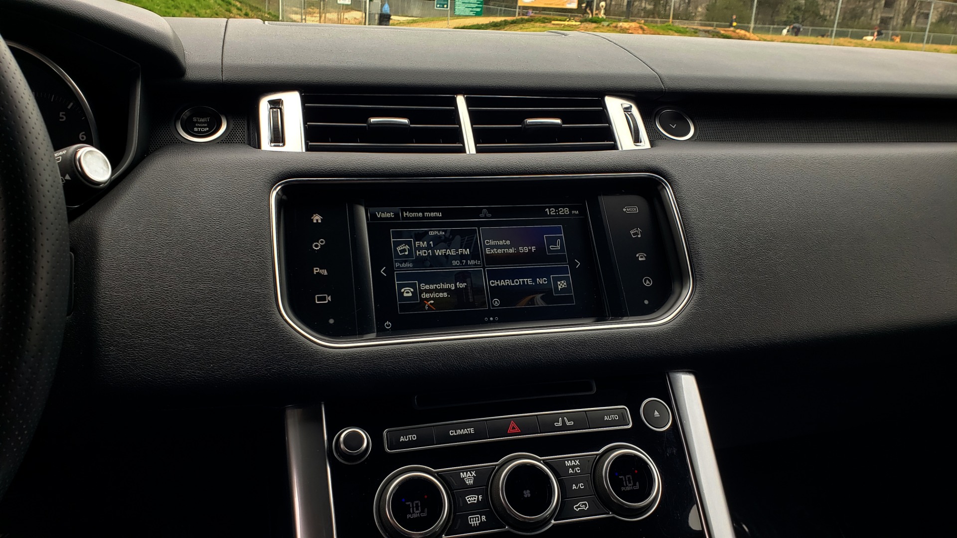 Used 2016 Land Rover RANGE ROVER SPORT V6 HSE 4WD / NAV / SUNROOF / HTD STS / REARVIEW for sale Sold at Formula Imports in Charlotte NC 28227 49
