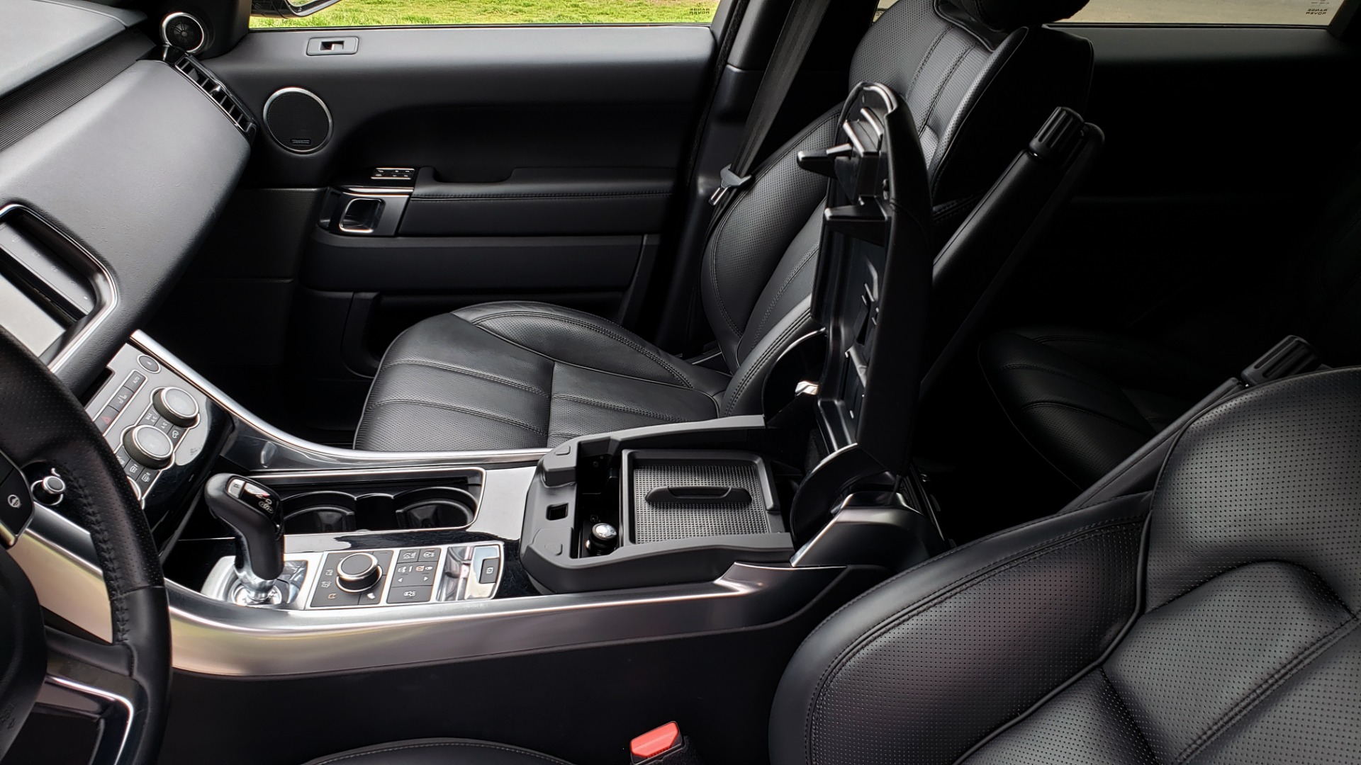 Used 2016 Land Rover RANGE ROVER SPORT V6 HSE 4WD / NAV / SUNROOF / HTD STS / REARVIEW for sale Sold at Formula Imports in Charlotte NC 28227 61