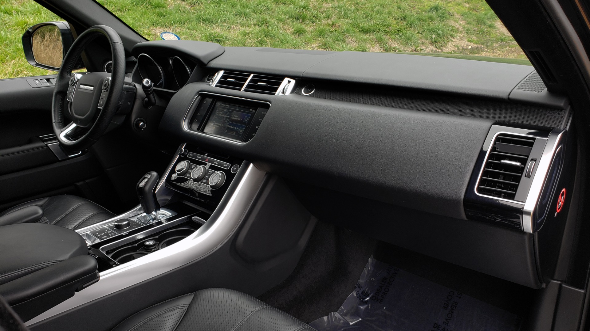 Used 2016 Land Rover RANGE ROVER SPORT V6 HSE 4WD / NAV / SUNROOF / HTD STS / REARVIEW for sale Sold at Formula Imports in Charlotte NC 28227 76