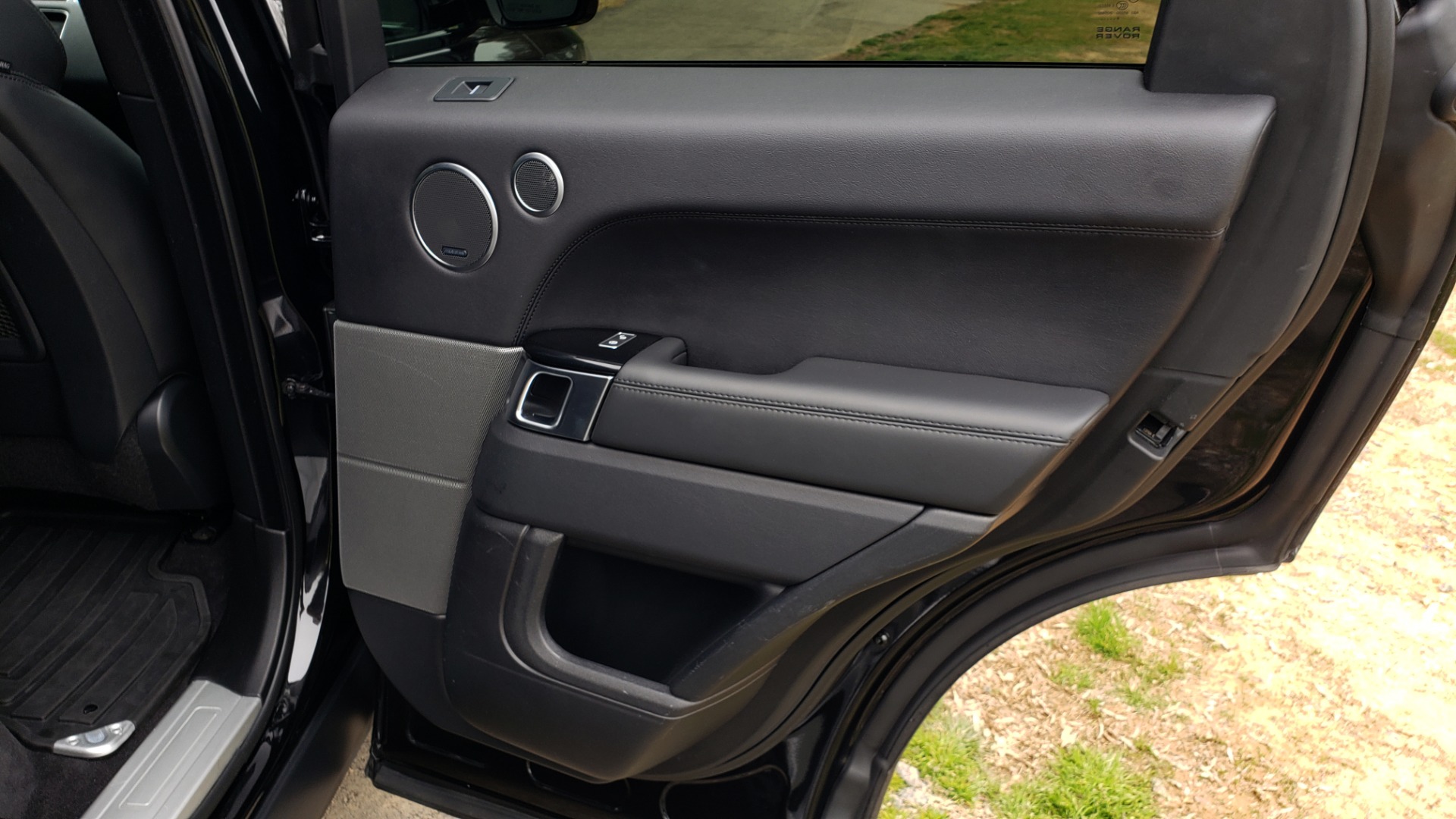 Used 2016 Land Rover RANGE ROVER SPORT V6 HSE 4WD / NAV / SUNROOF / HTD STS / REARVIEW for sale Sold at Formula Imports in Charlotte NC 28227 79