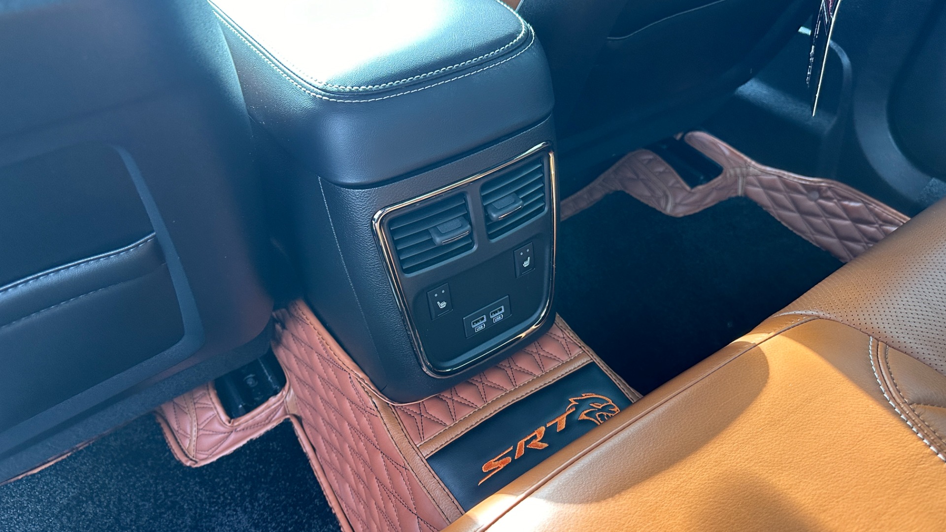 Used 2022 Dodge Charger SRT Hellcat Widebody STARLIGHT ROOF / CUSTOM FLOOR MATS / HELLCAT GRAPHICS for sale $75,995 at Formula Imports in Charlotte NC 28227 28