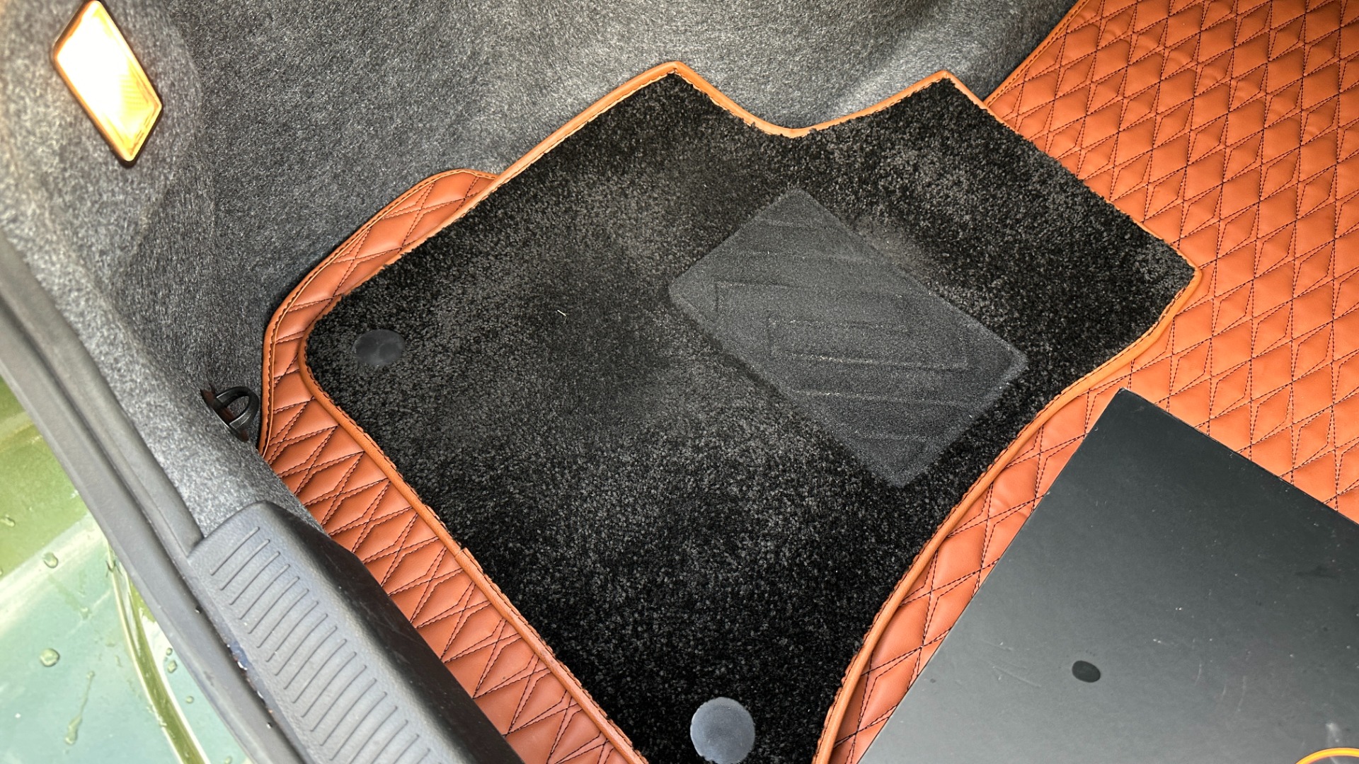 Used 2022 Dodge Charger SRT Hellcat Widebody STARLIGHT ROOF / CUSTOM FLOOR MATS / HELLCAT GRAPHICS for sale $75,995 at Formula Imports in Charlotte NC 28227 40