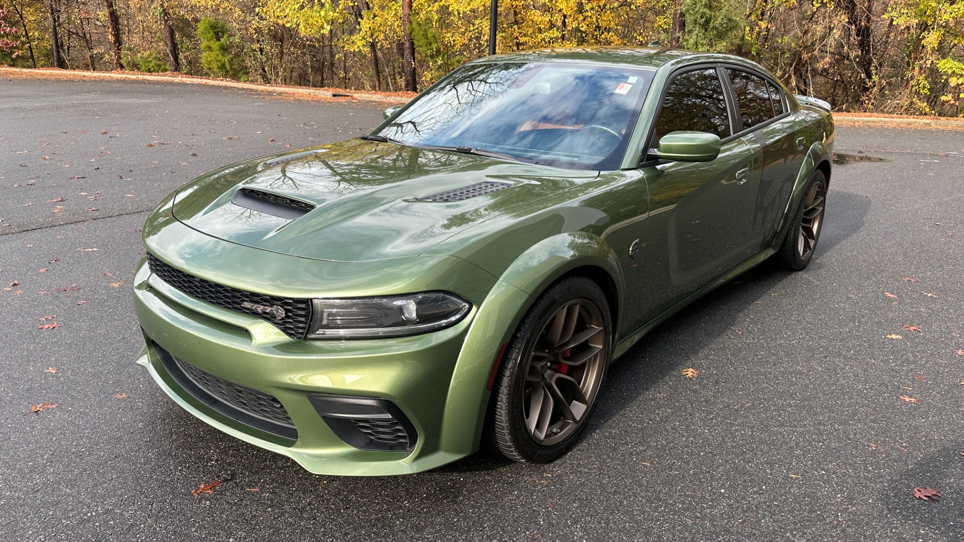Used 2022 Dodge Charger SRT Hellcat Widebody STARLIGHT ROOF / CUSTOM FLOOR MATS / HELLCAT GRAPHICS for sale $69,999 at Formula Imports in Charlotte NC 28227 5