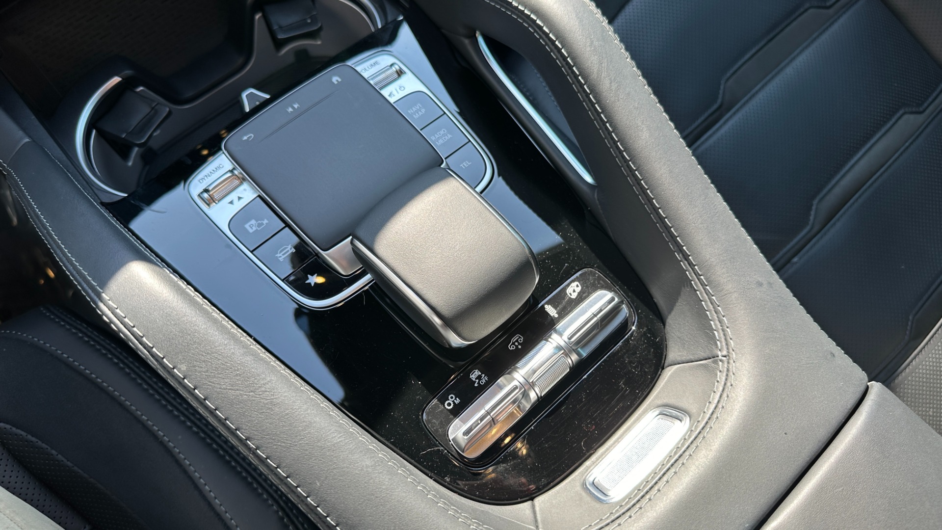 Used 2021 Mercedes-Benz AMG GLE 63 S HARD LOADED!! // AMG NIGHT PKG / MASSAGE / BURMESTER / MORE!! for sale Sold at Formula Imports in Charlotte NC 28227 25
