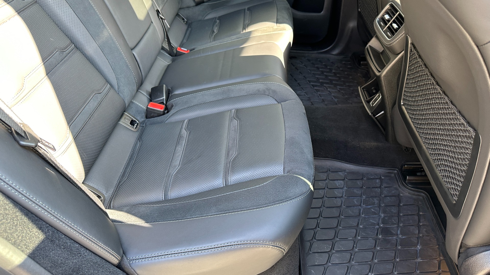 Used 2021 Mercedes-Benz AMG GLE 63 S HARD LOADED!! // AMG NIGHT PKG / MASSAGE / BURMESTER / MORE!! for sale Sold at Formula Imports in Charlotte NC 28227 37