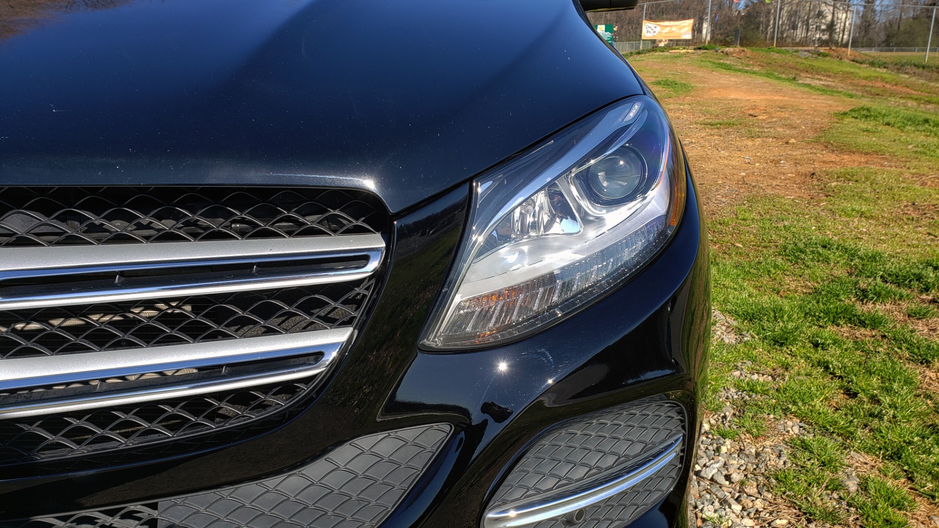 Used 2017 Mercedes-Benz GLE 350 4MATIC PREMIUM / NAV / SUNROOF / REARVIEW / PARK ASST for sale Sold at Formula Imports in Charlotte NC 28227 11