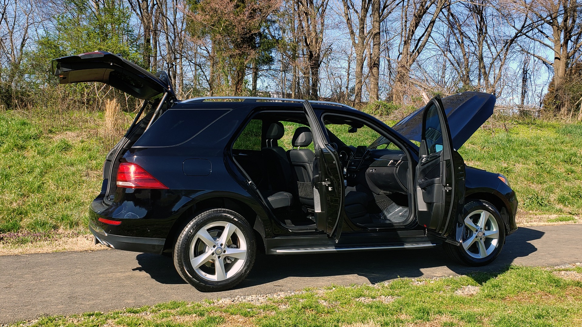 Used 2017 Mercedes-Benz GLE 350 4MATIC PREMIUM / NAV / SUNROOF / REARVIEW / PARK ASST for sale Sold at Formula Imports in Charlotte NC 28227 16