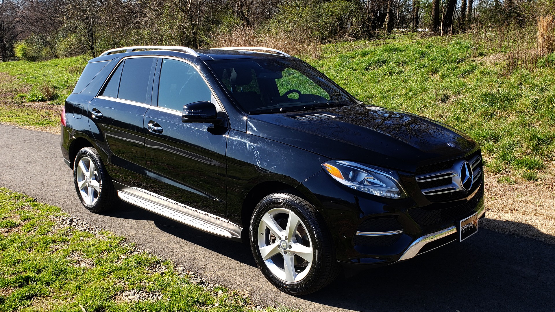 Used 2017 Mercedes-Benz GLE 350 4MATIC PREMIUM / NAV / SUNROOF / REARVIEW / PARK ASST for sale Sold at Formula Imports in Charlotte NC 28227 4