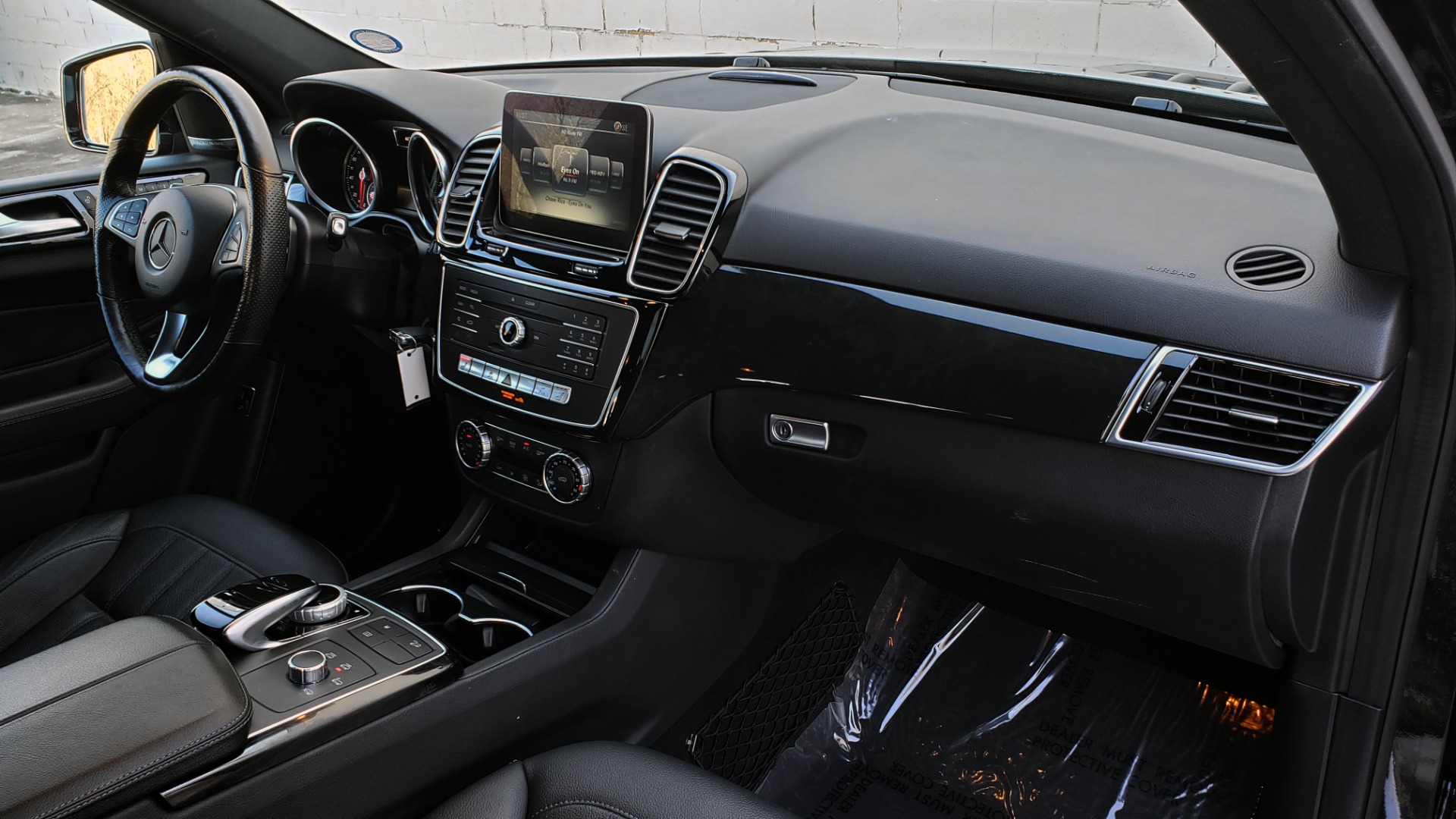 Used 2017 Mercedes-Benz GLE 350 4MATIC PREMIUM / NAV / SUNROOF / REARVIEW / PARK ASST for sale Sold at Formula Imports in Charlotte NC 28227 66