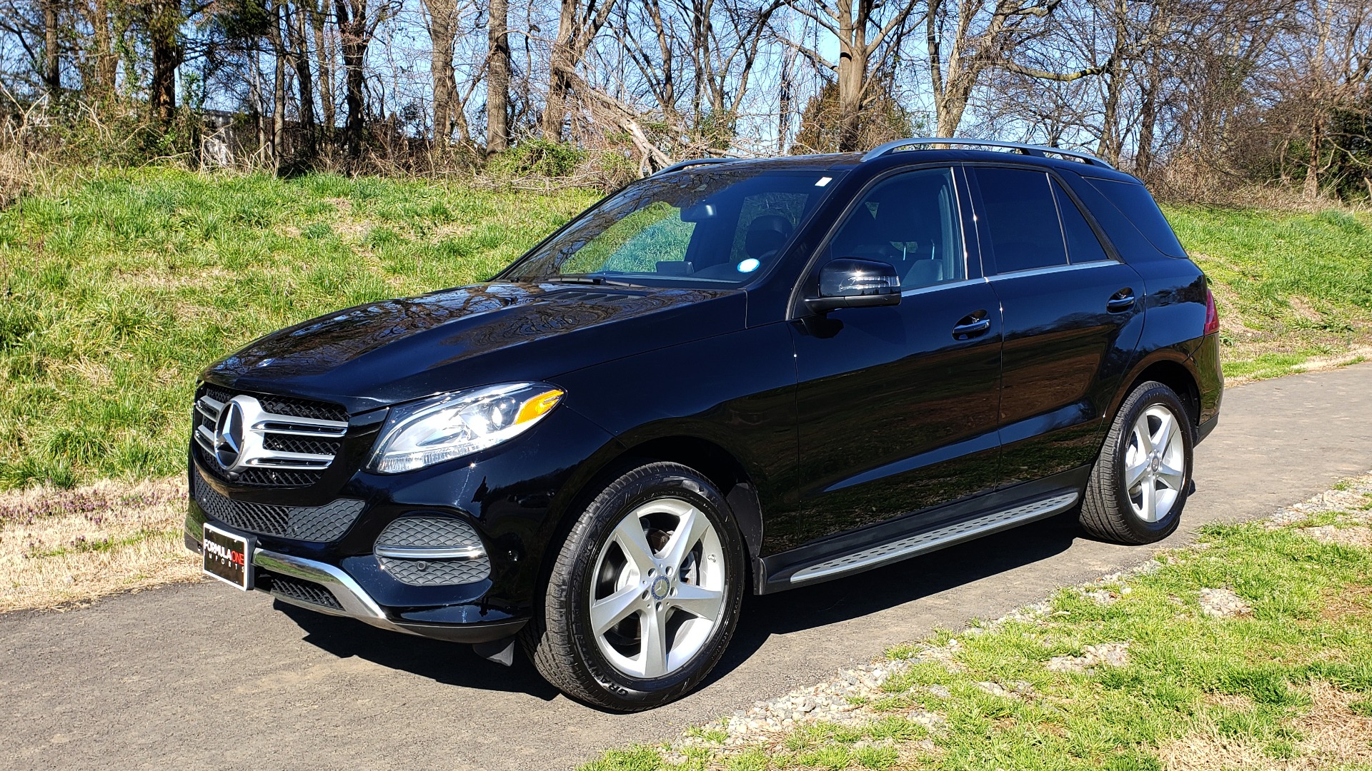 Used 2017 Mercedes-Benz GLE 350 4MATIC PREMIUM / NAV / SUNROOF / REARVIEW / PARK ASST for sale Sold at Formula Imports in Charlotte NC 28227 1