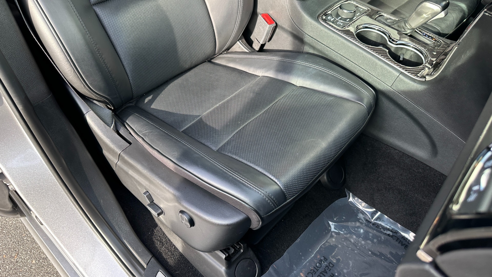Used 2020 Jeep Grand Cherokee HIGH ALTITUDE / LEATHER / NAV / PANORAMIC ROOF for sale Sold at Formula Imports in Charlotte NC 28227 35