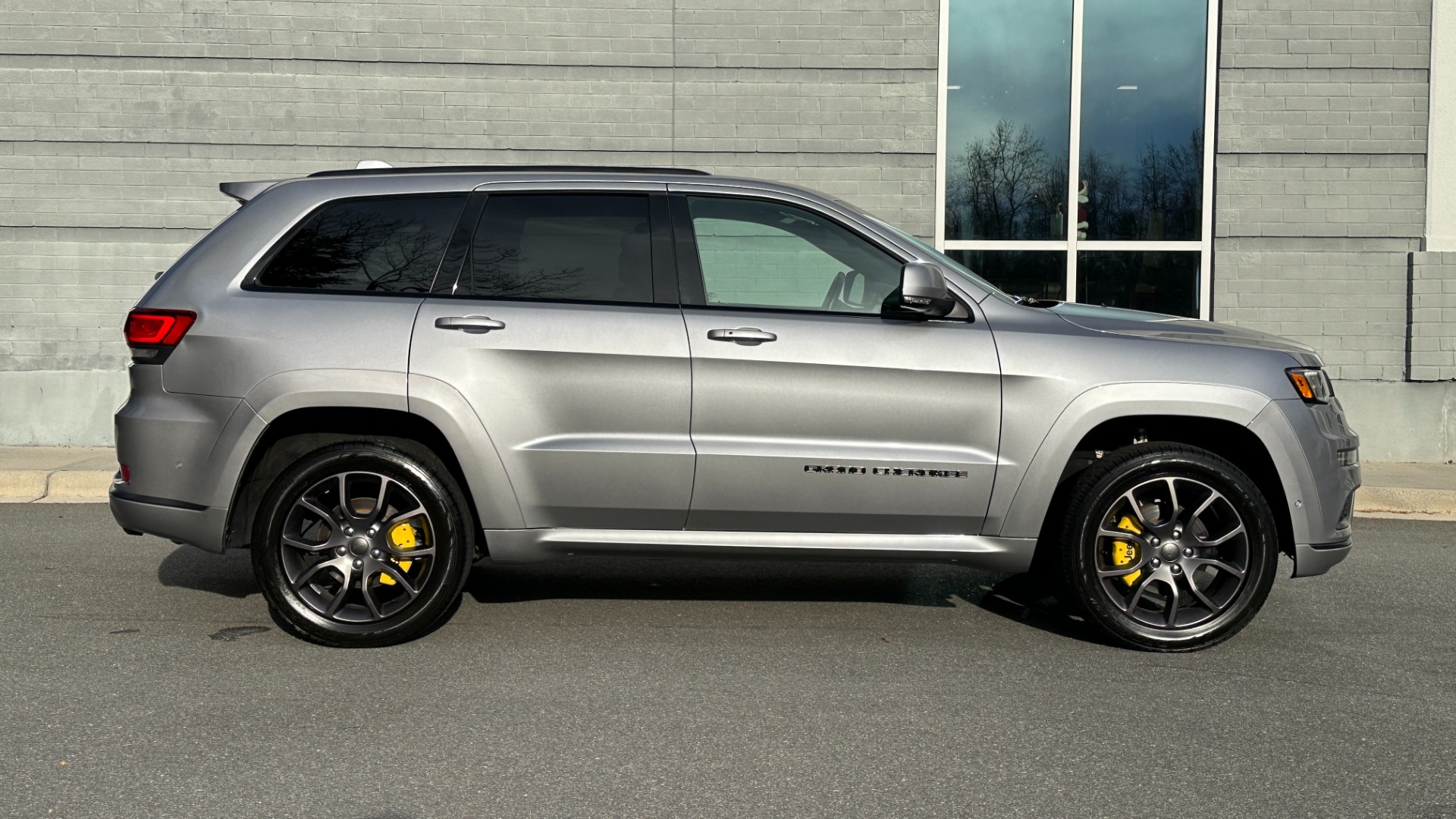 Used 2020 Jeep Grand Cherokee HIGH ALTITUDE / LEATHER / NAV / PANORAMIC ROOF for sale Sold at Formula Imports in Charlotte NC 28227 6