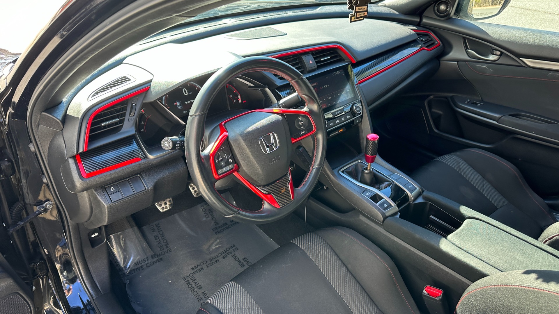 Used 2018 Honda Civic Si Sedan for sale Sold at Formula Imports in Charlotte NC 28227 11