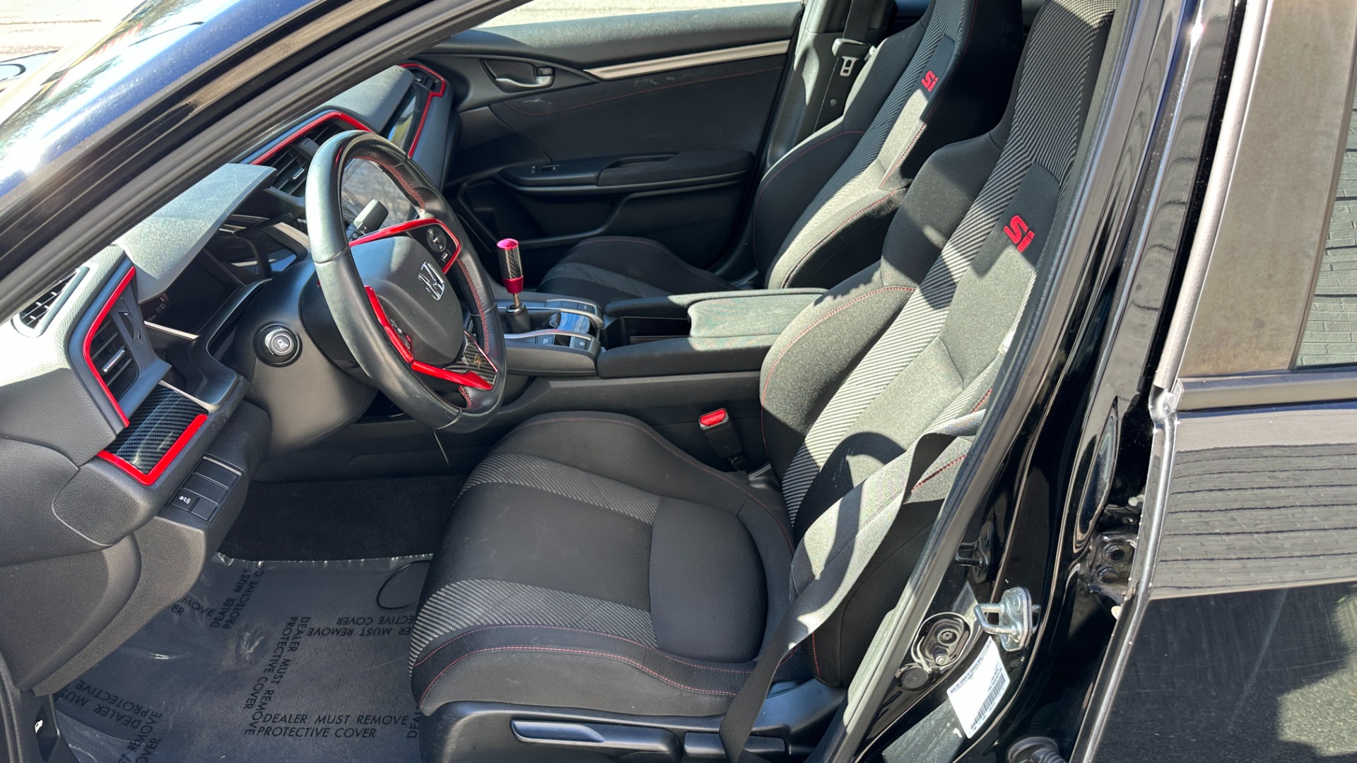 Used 2018 Honda Civic Si Sedan for sale Sold at Formula Imports in Charlotte NC 28227 12