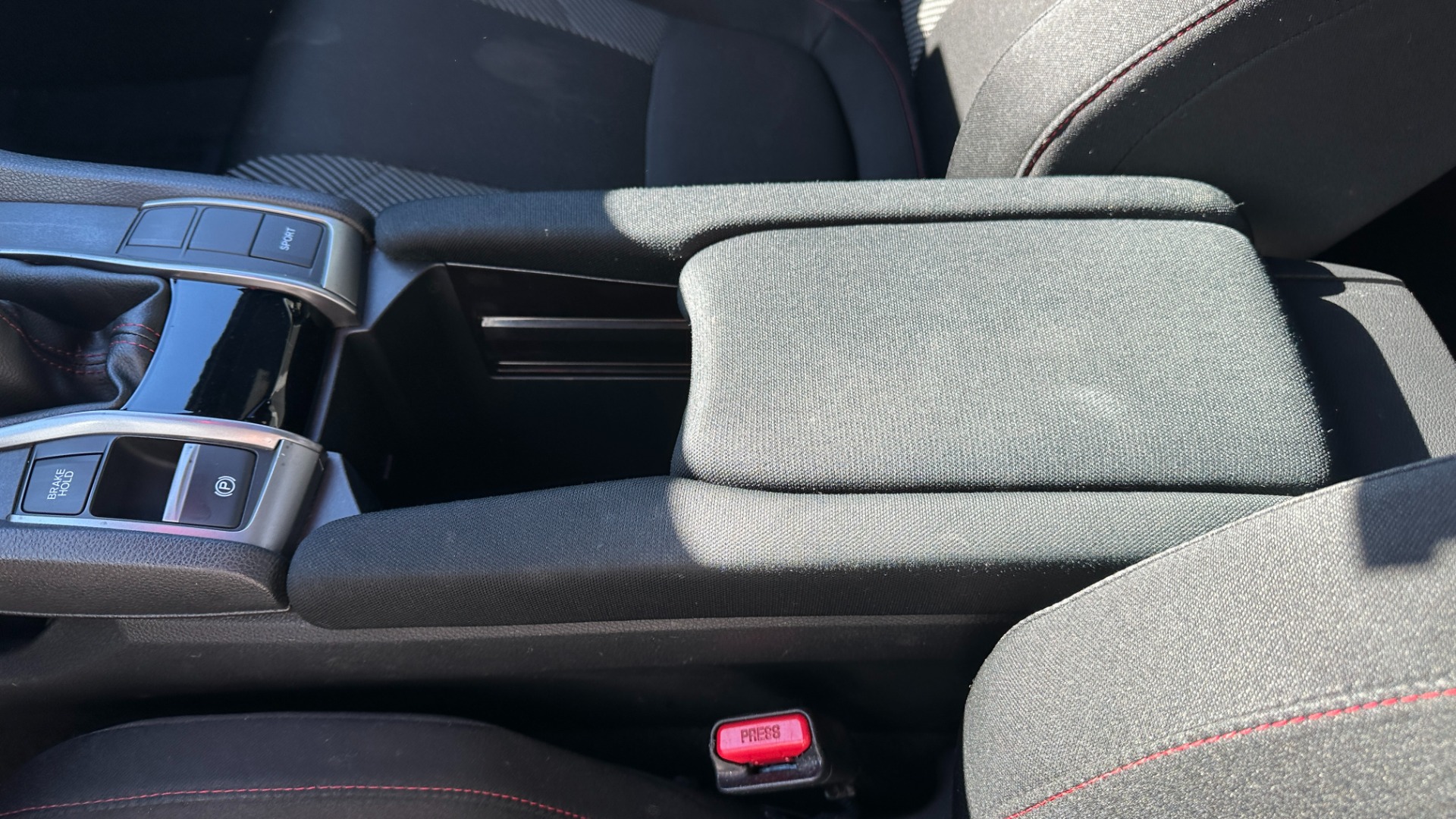 Used 2018 Honda Civic Si Sedan for sale Sold at Formula Imports in Charlotte NC 28227 19