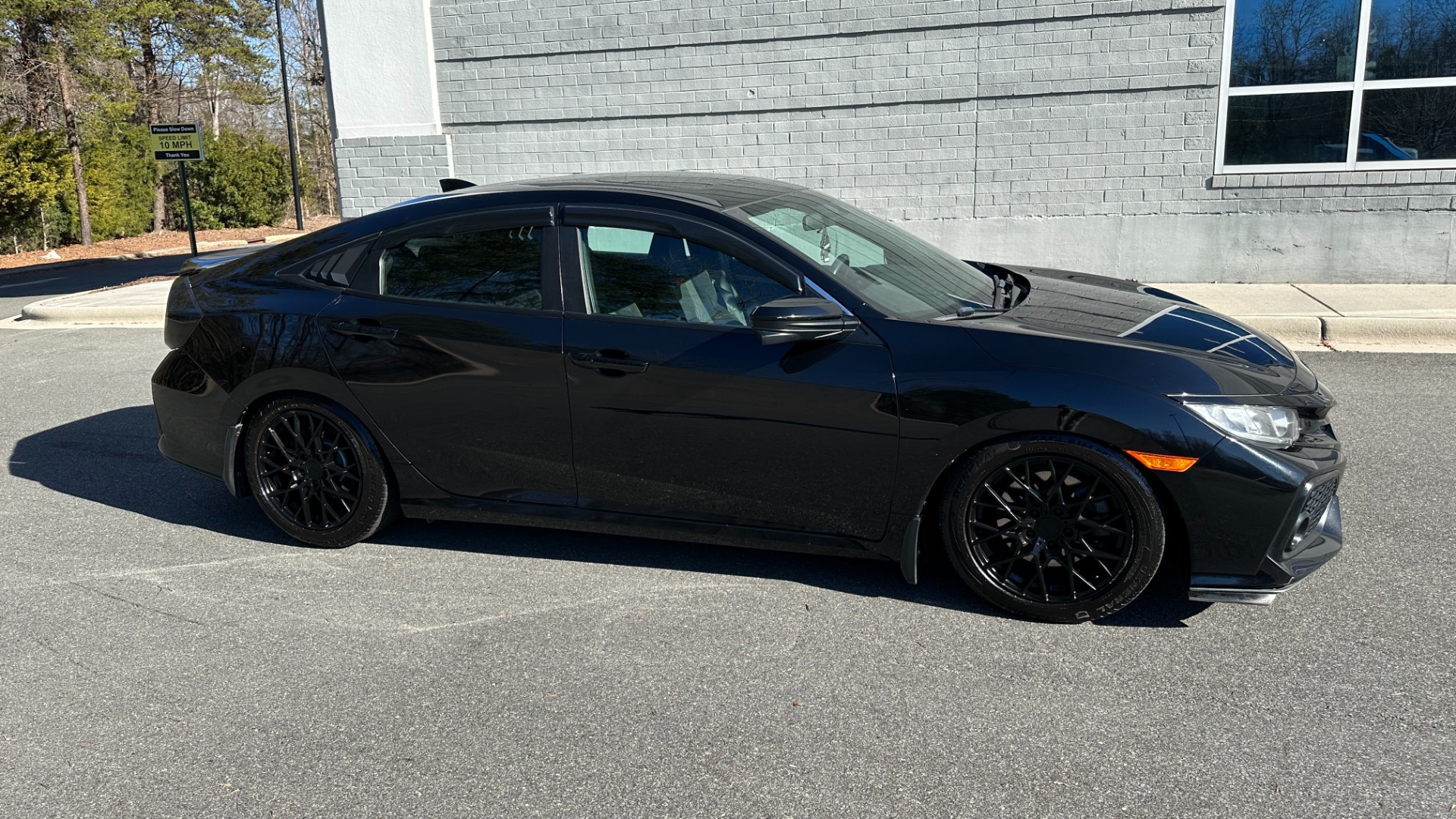 Used 2018 Honda Civic Si Sedan for sale Sold at Formula Imports in Charlotte NC 28227 3