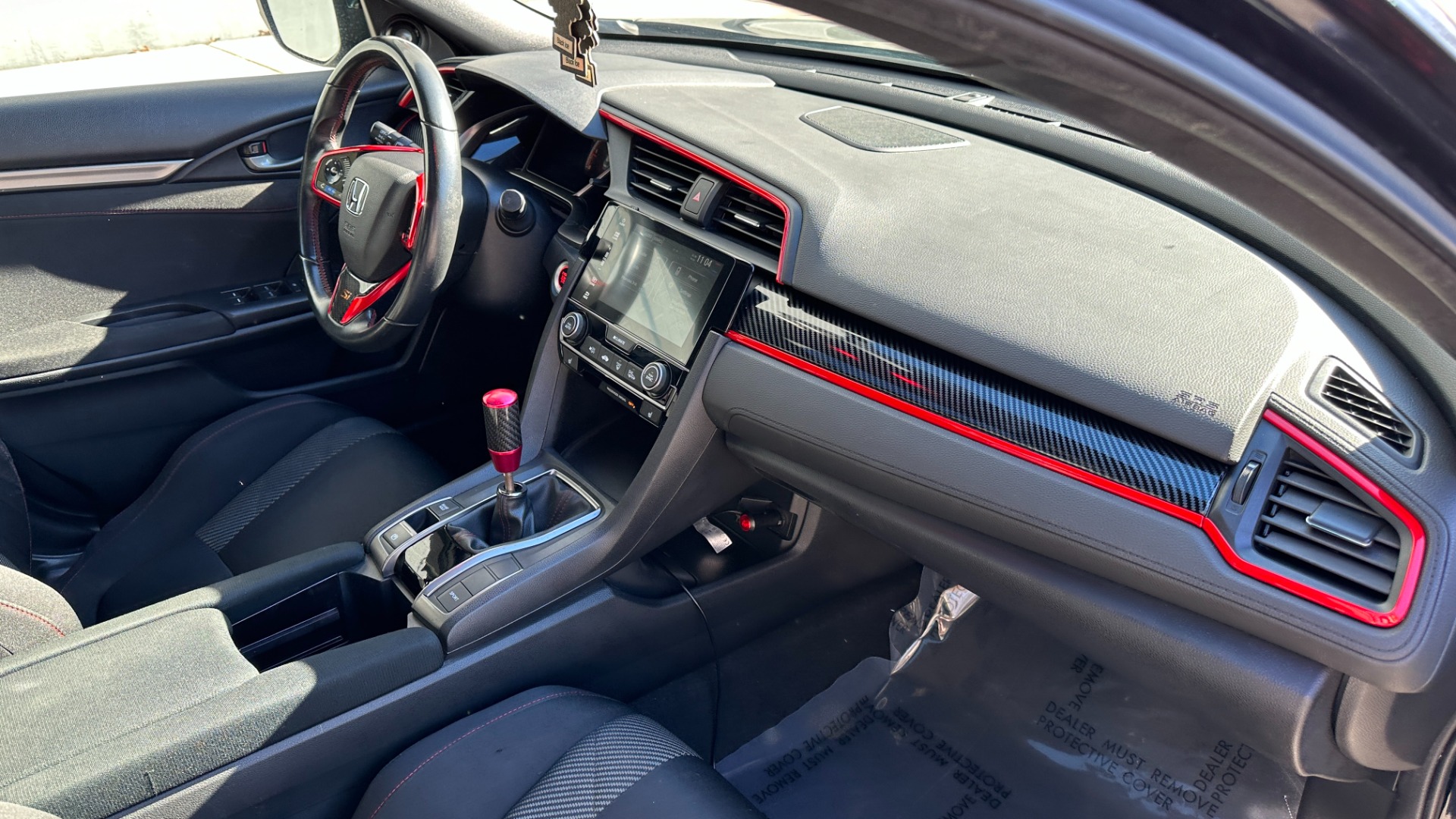 Used 2018 Honda Civic Si Sedan for sale Sold at Formula Imports in Charlotte NC 28227 32