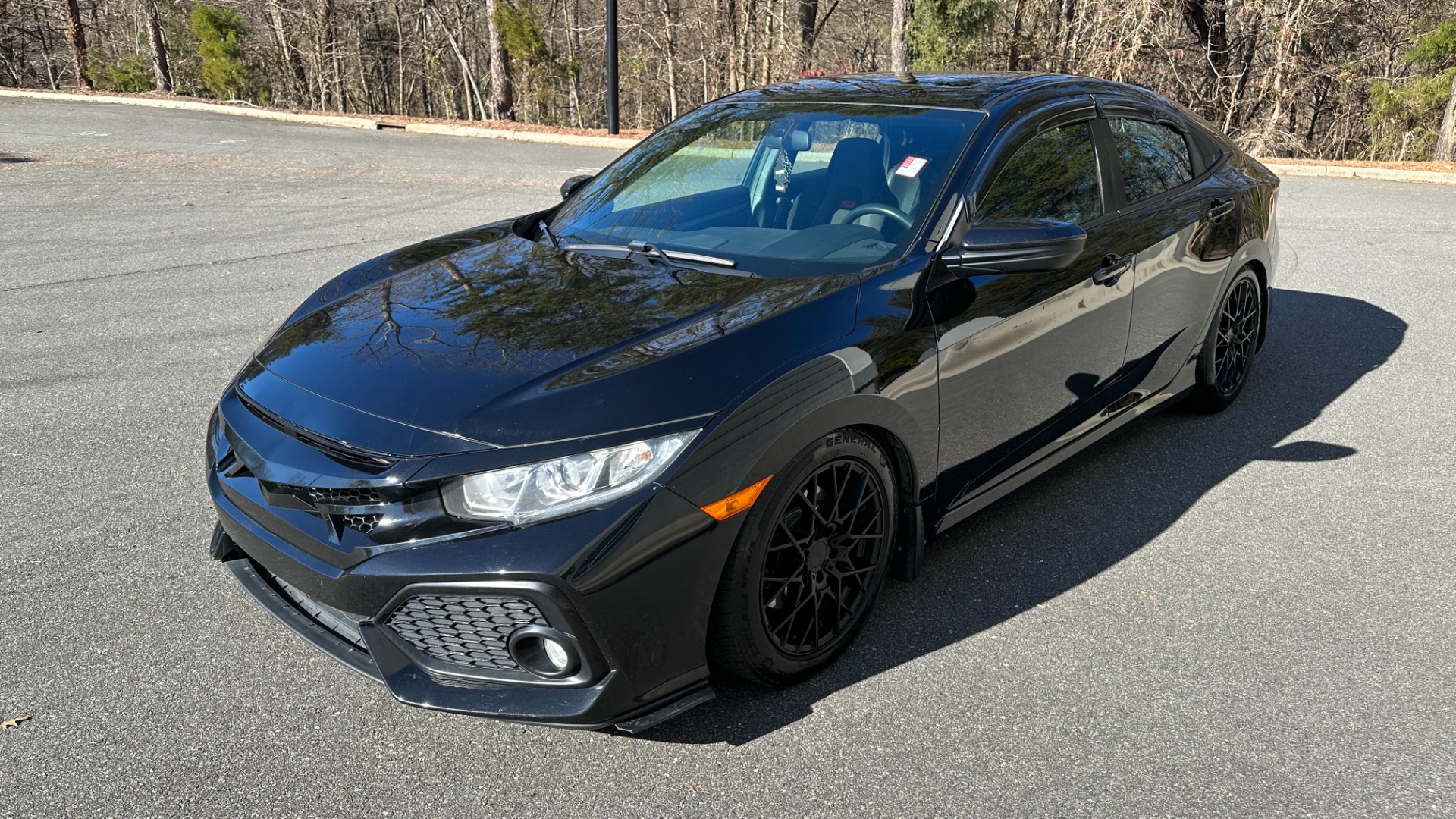 Used 2018 Honda Civic Si Sedan for sale $22,000 at Formula Imports in Charlotte NC 28227 5