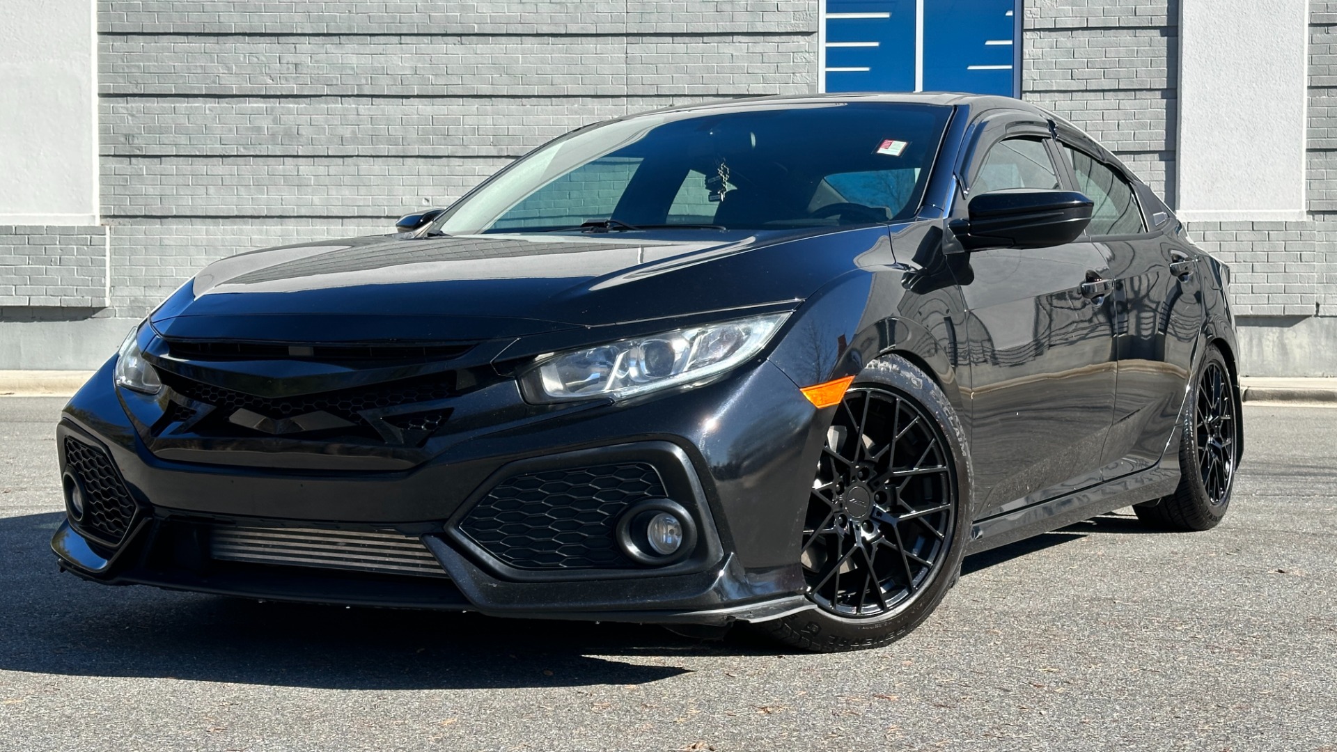 Used 2018 Honda Civic Si Sedan for sale Sold at Formula Imports in Charlotte NC 28227 1