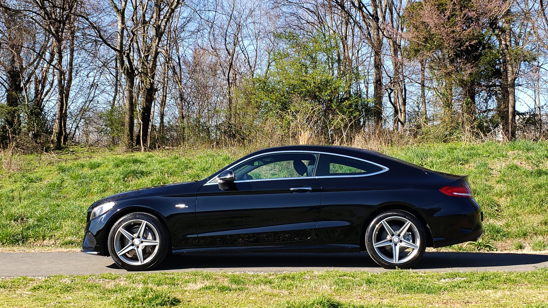 Used 2017 Mercedes-Benz C-CLASS C 300 4MATIC COUPE / PREMIUM 2 / SPORT PKG / HTD STS for sale Sold at Formula Imports in Charlotte NC 28227 2