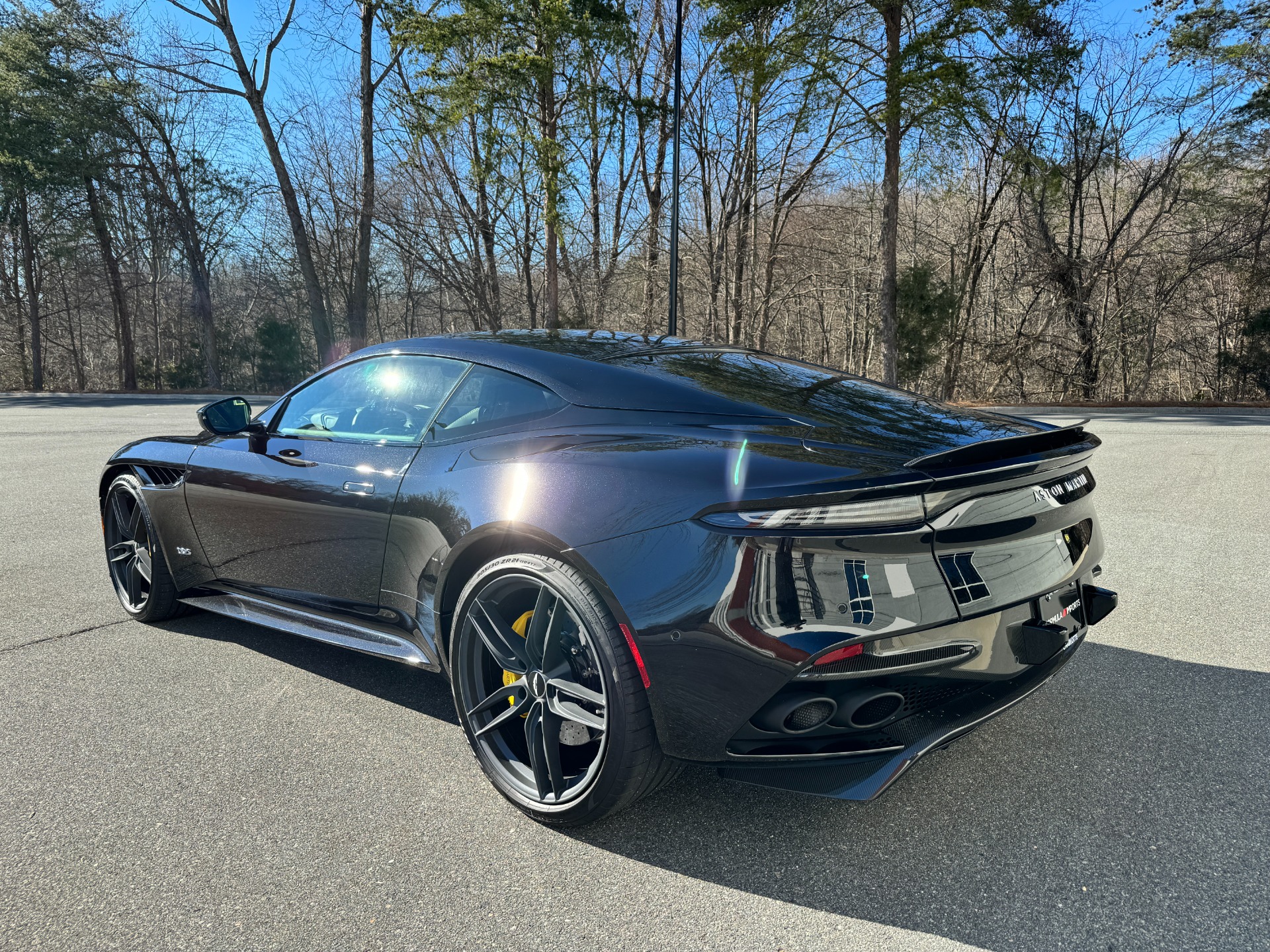 Used 2020 Aston Martin DBS SUPERLEGGERA / CARBON FIBER / V12 750HP / ACCENT STITCHING for sale $240,000 at Formula Imports in Charlotte NC 28227 6